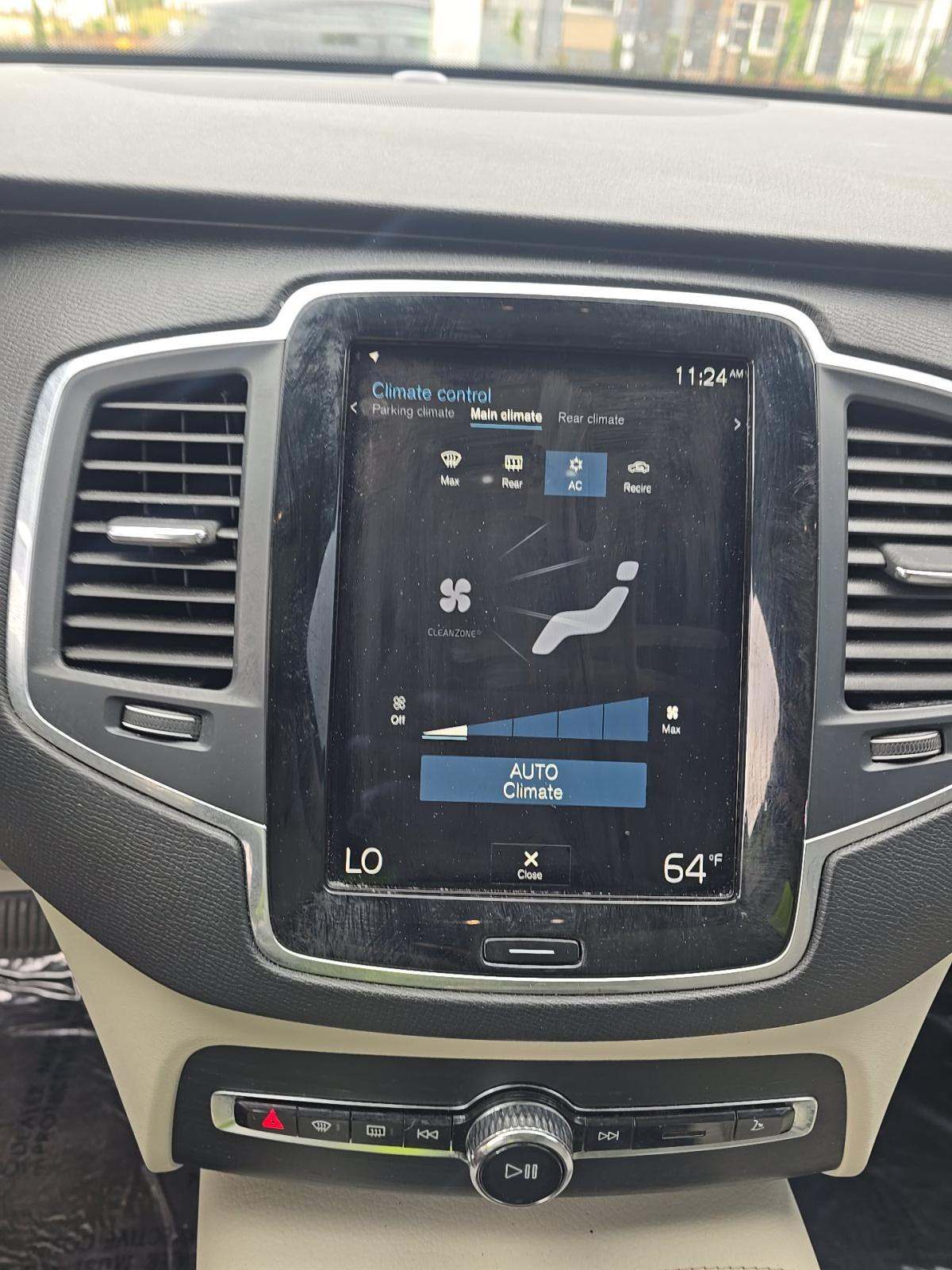 2020 Volvo XC90 T5 Momentum FWD