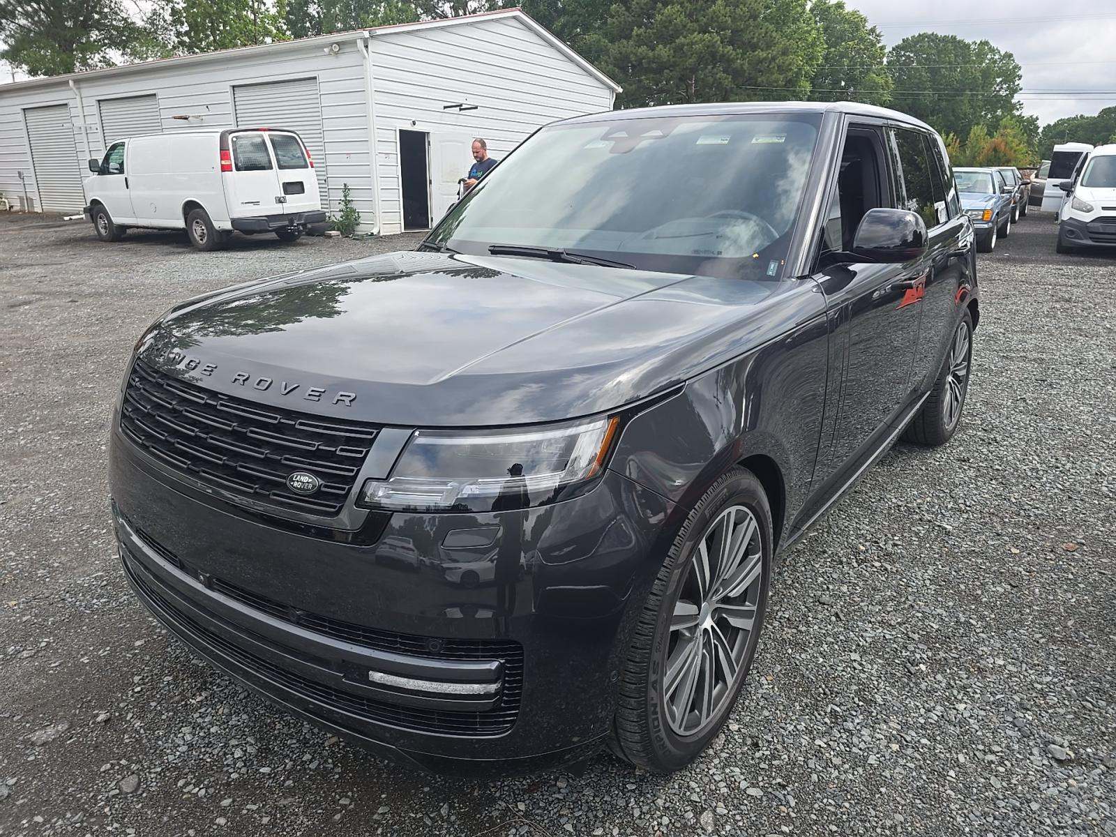 LAND ROVER RANGE ROVER - 1