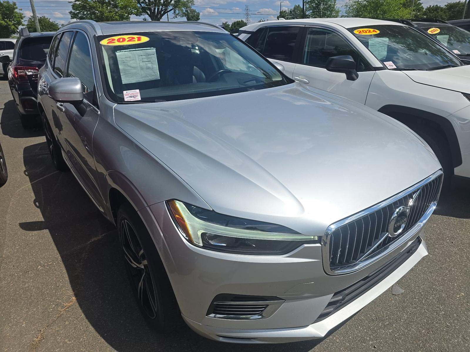 2021 Volvo XC60 Recharge T8 Inscription Expression AWD