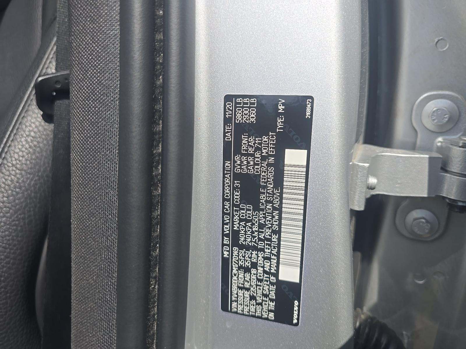 2021 Volvo XC60 Recharge T8 Inscription Expression AWD