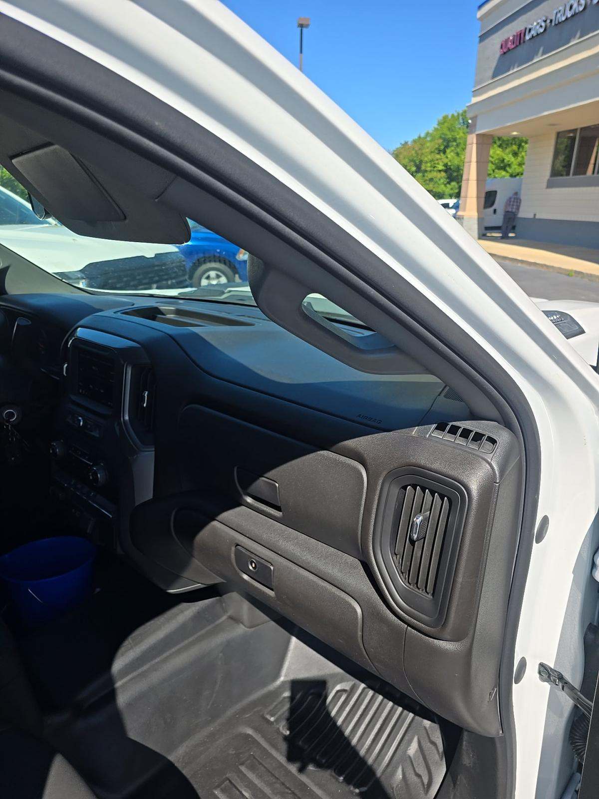2023 Chevrolet Silverado 3500HD Work Truck AWD