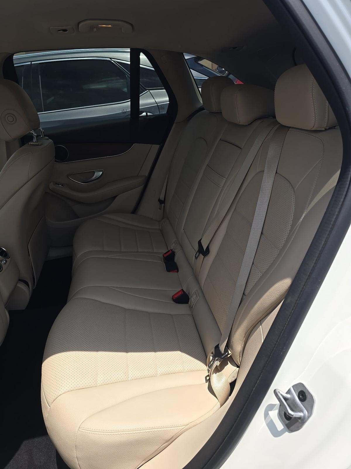 2022 Mercedes-Benz GLC GLC 300 AWD