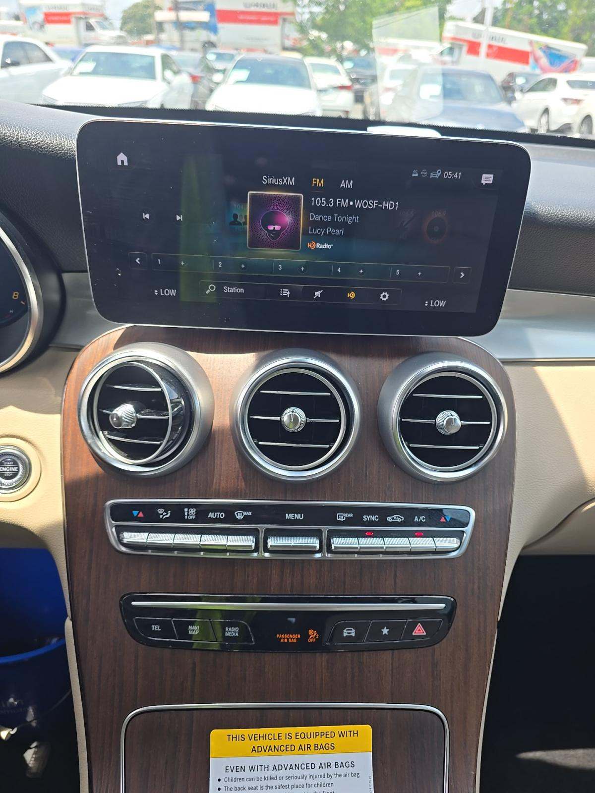 2022 Mercedes-Benz GLC GLC 300 AWD