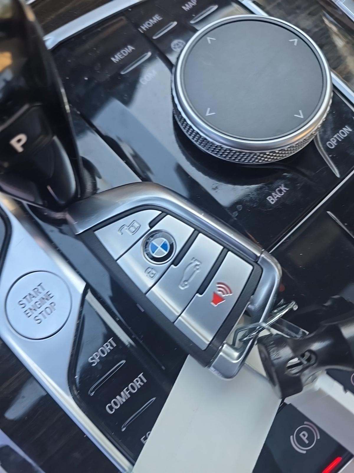 2020 BMW X7 xDrive40i AWD