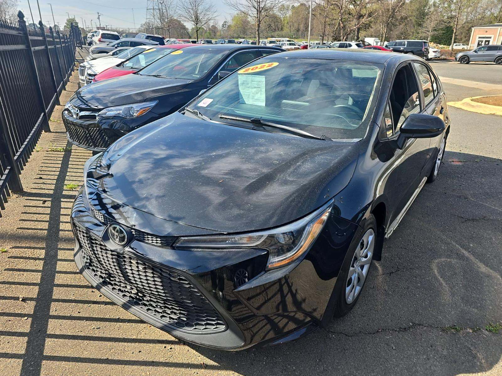 2022 Toyota Corolla LE FWD