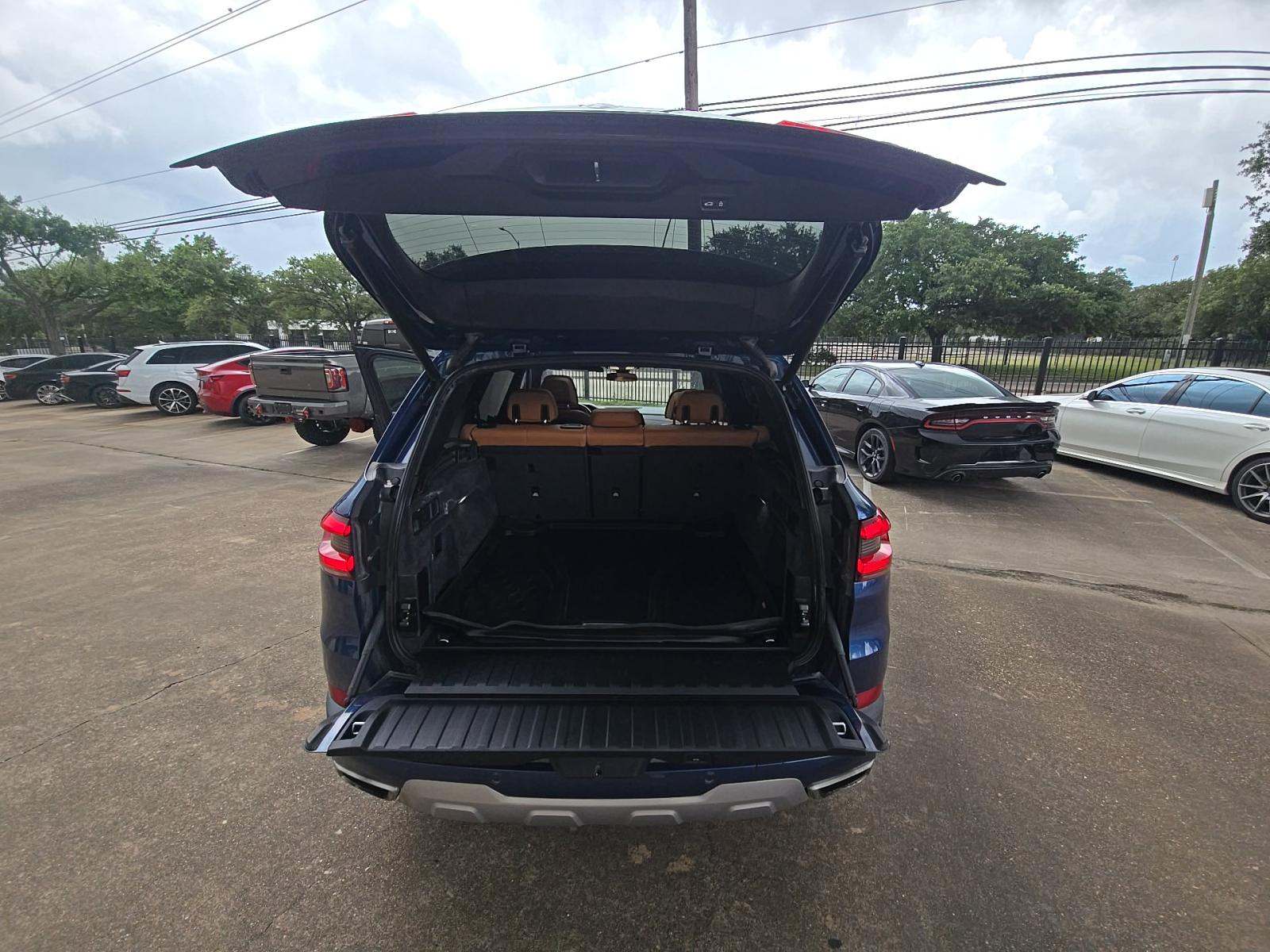 2019 BMW X5 xDrive50i AWD