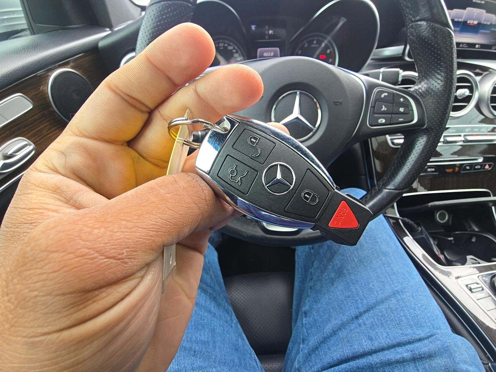2019 Mercedes-Benz GLC GLC 300 RWD