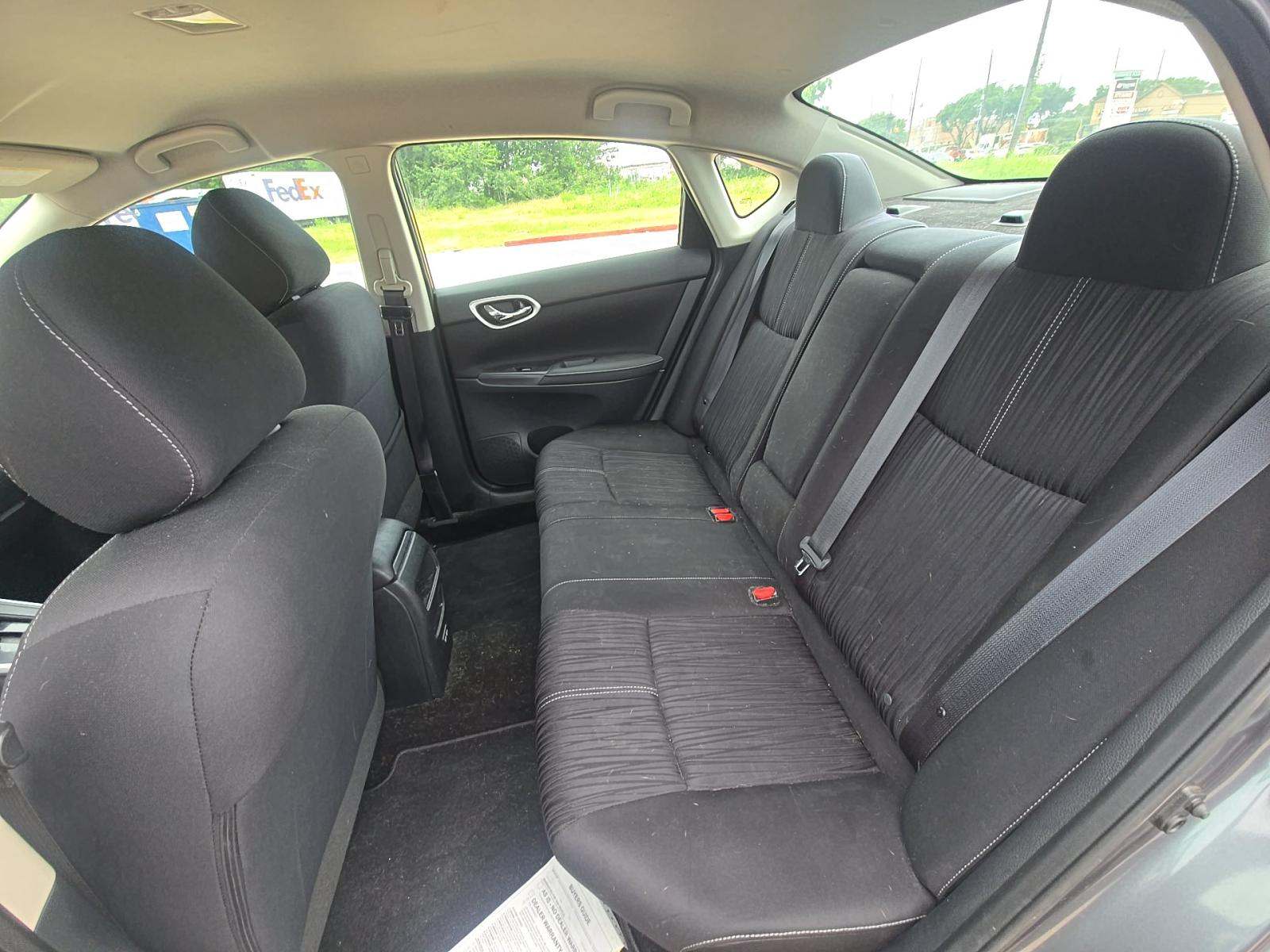 NISSAN SENTRA - 9