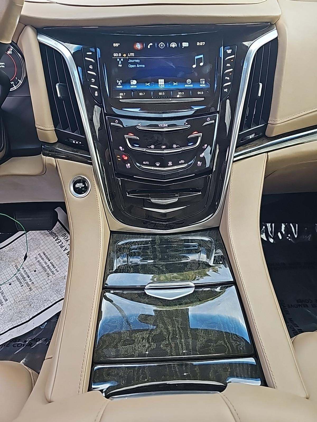 2019 Cadillac Escalade Platinum AWD