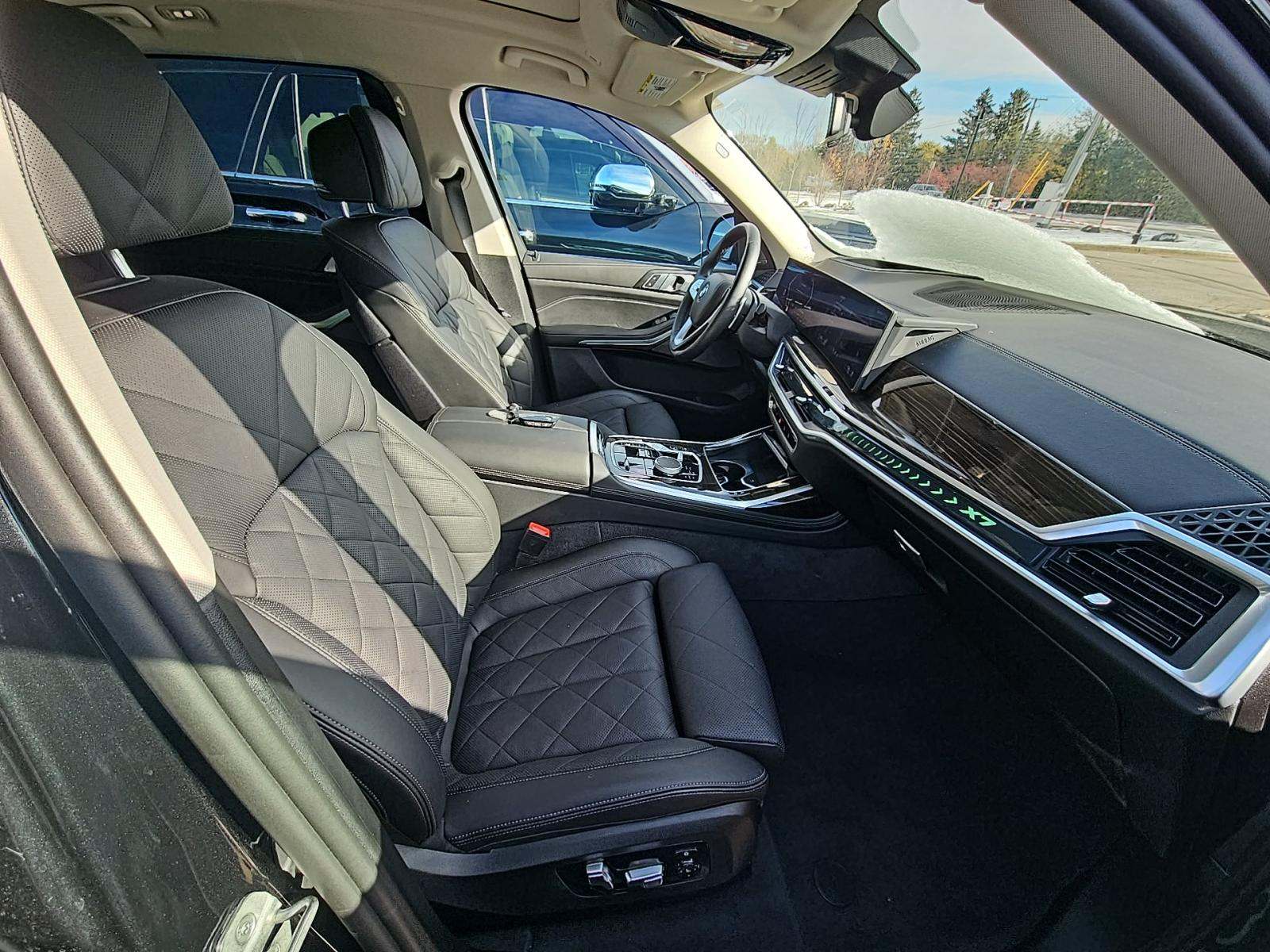 2024 BMW X7 xDrive40i AWD