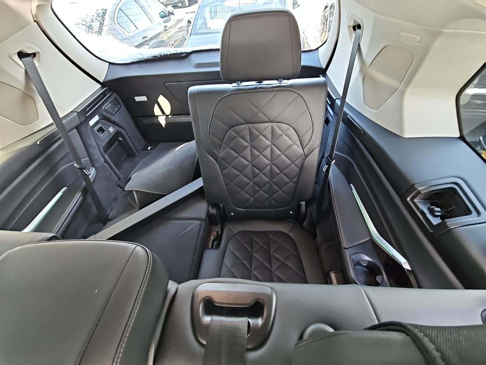 2024 BMW X7 xDrive40i AWD