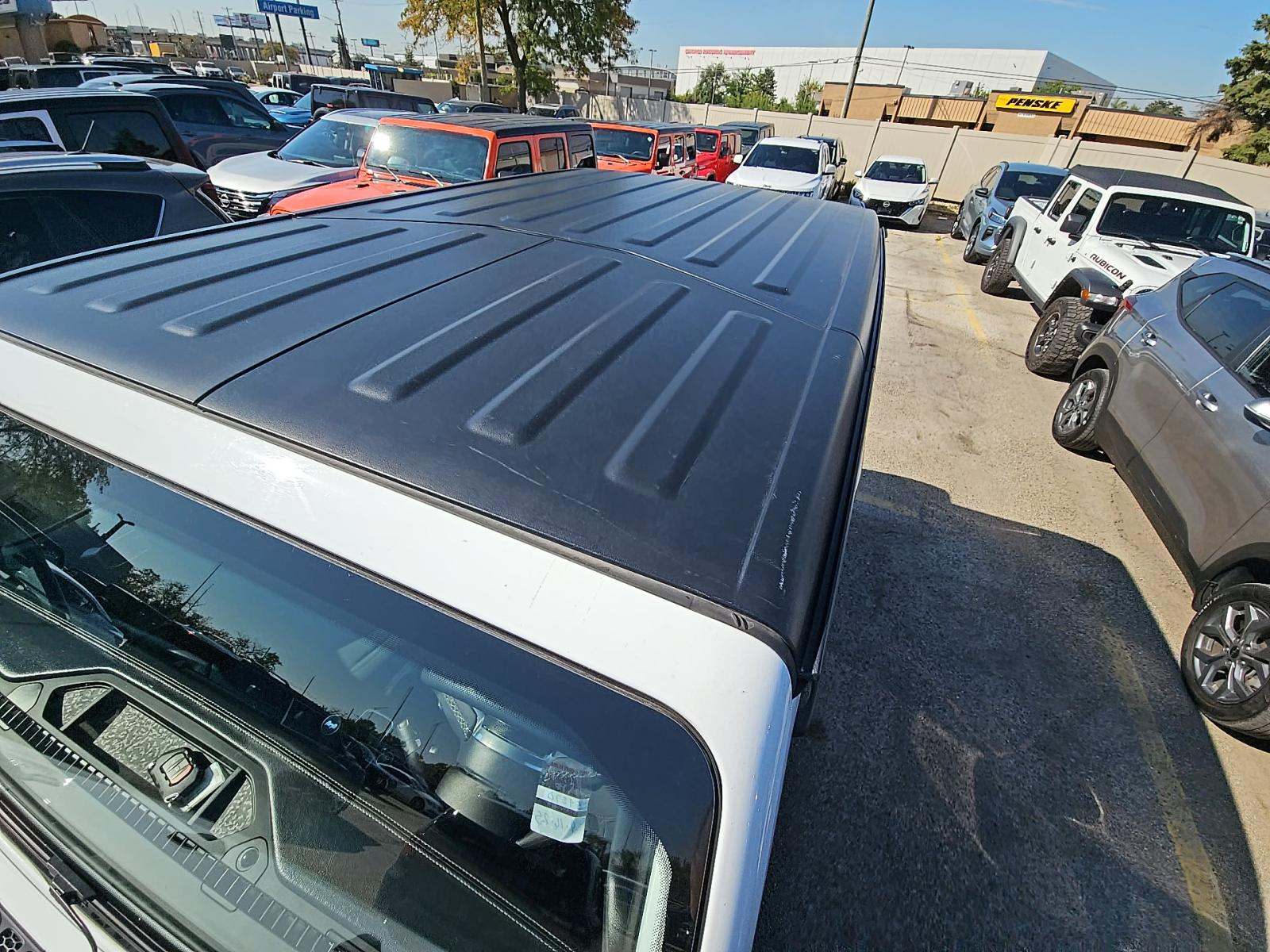 2023 Jeep Wrangler Sahara Altitude AWD