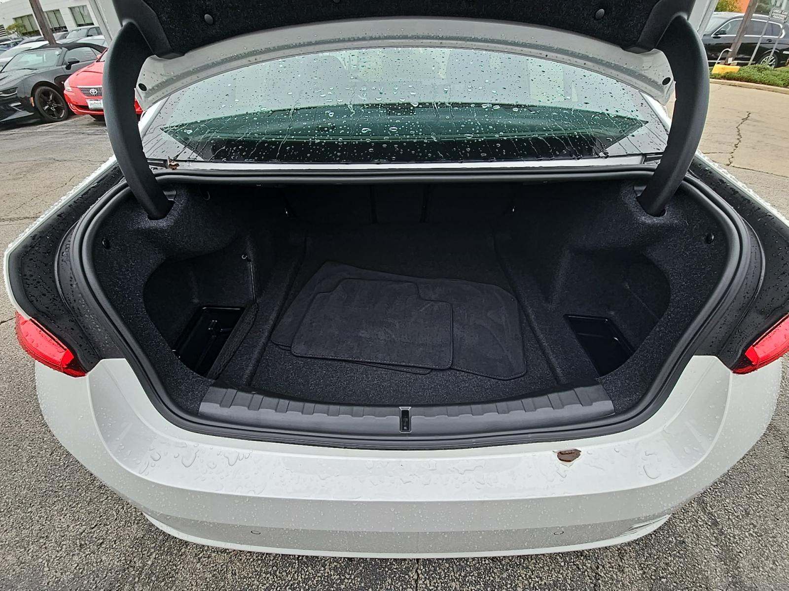 2025 BMW 3 Series 330i xDrive AWD