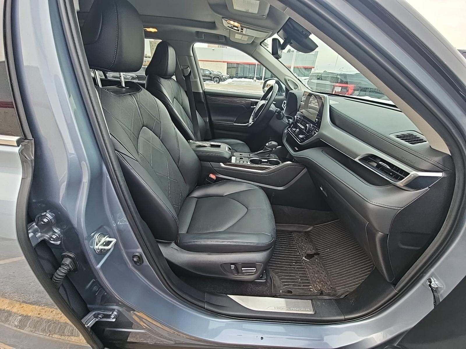 2023 Toyota Highlander Hybrid Platinum AWD