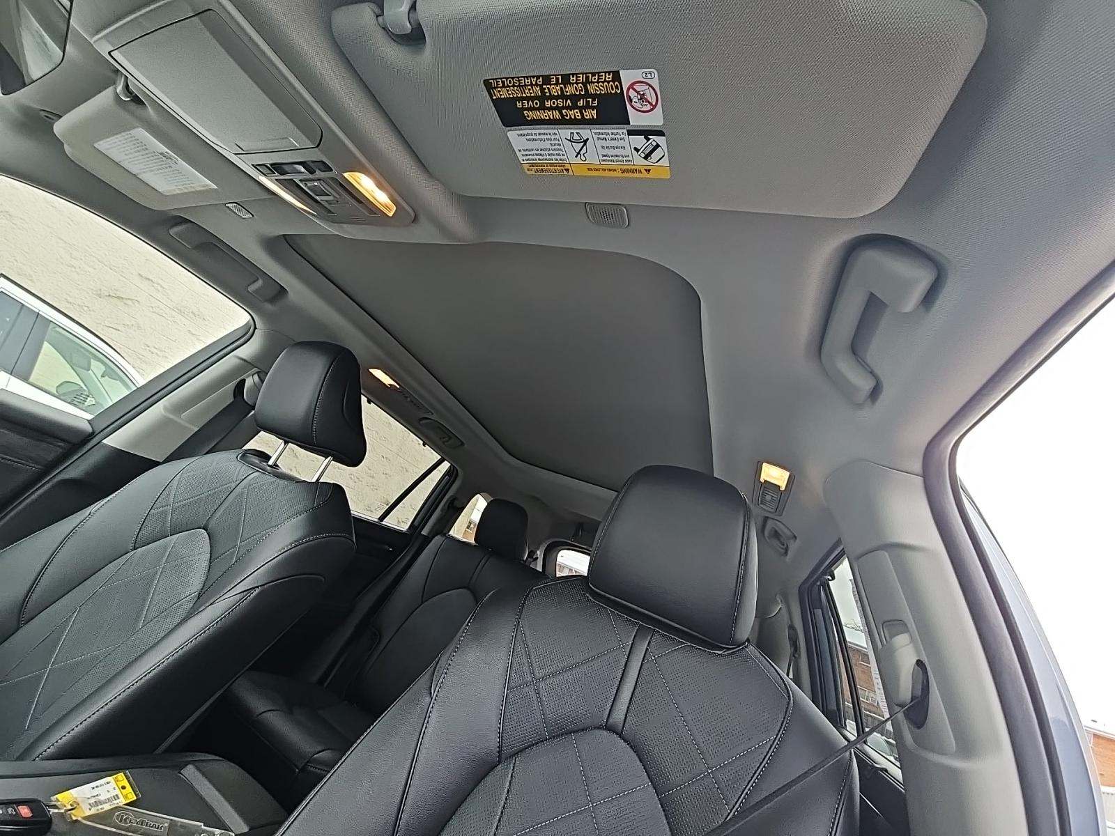 2023 Toyota Highlander Hybrid Platinum AWD