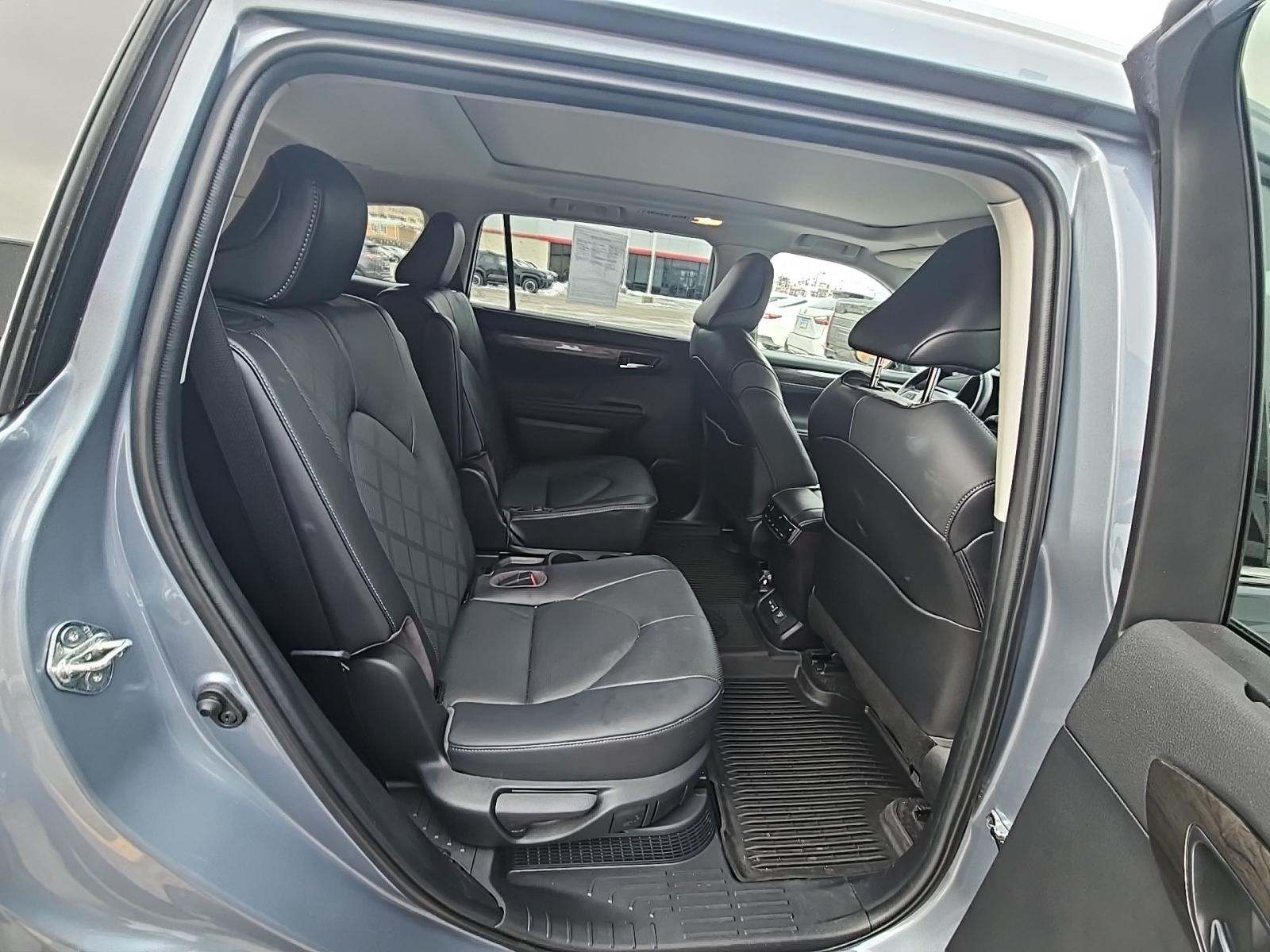 2023 Toyota Highlander Hybrid Platinum AWD