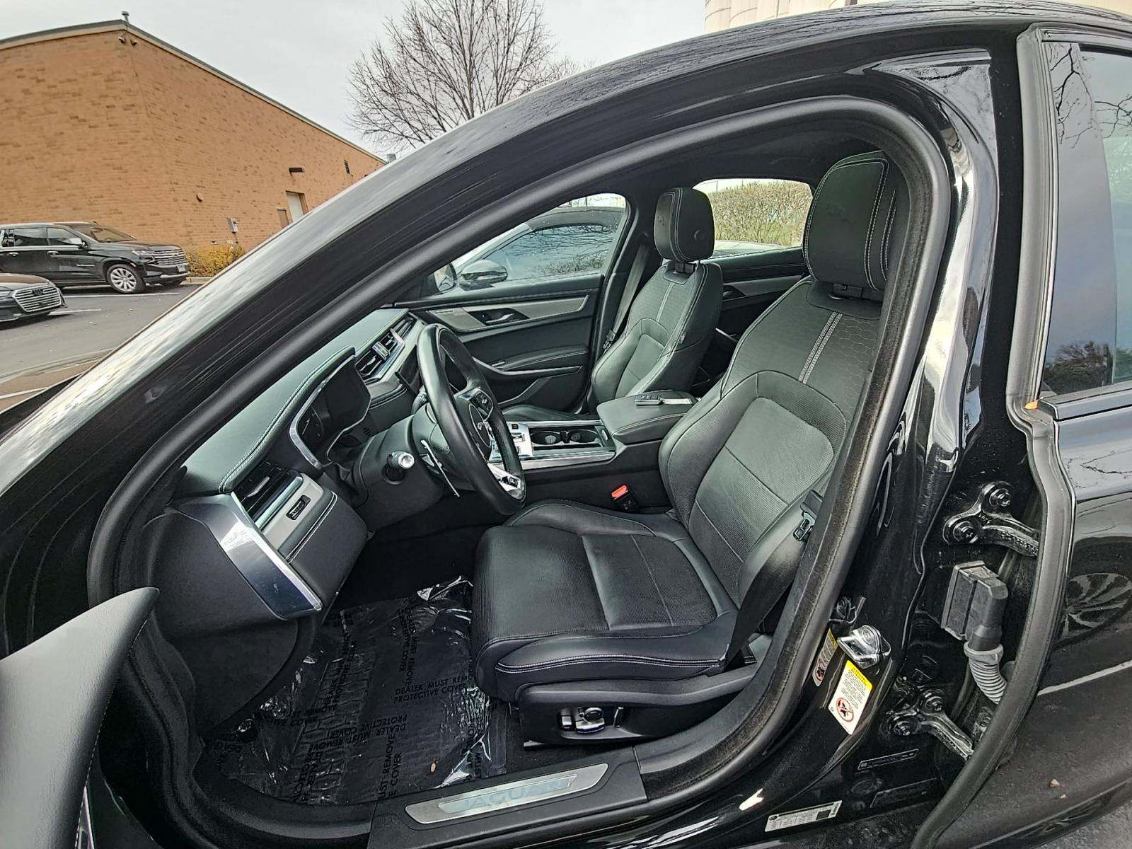 2022 Jaguar XF R-Dynamic SE AWD