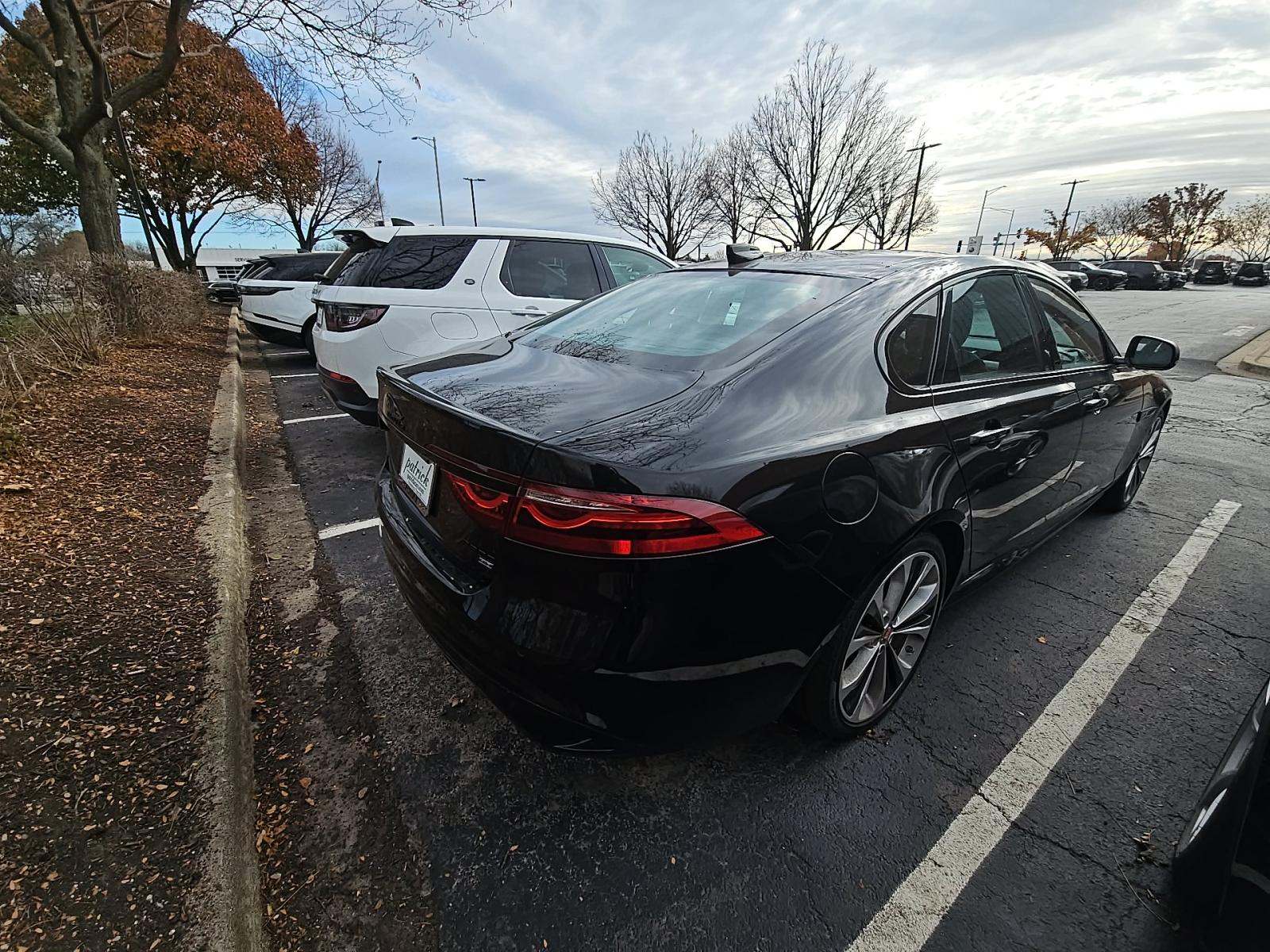 2022 Jaguar XF R-Dynamic SE AWD