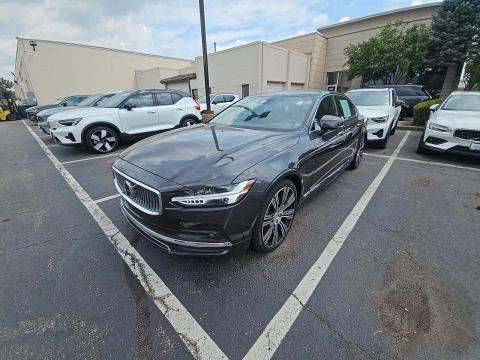 2022 Volvo S90 B6 Inscription AWD