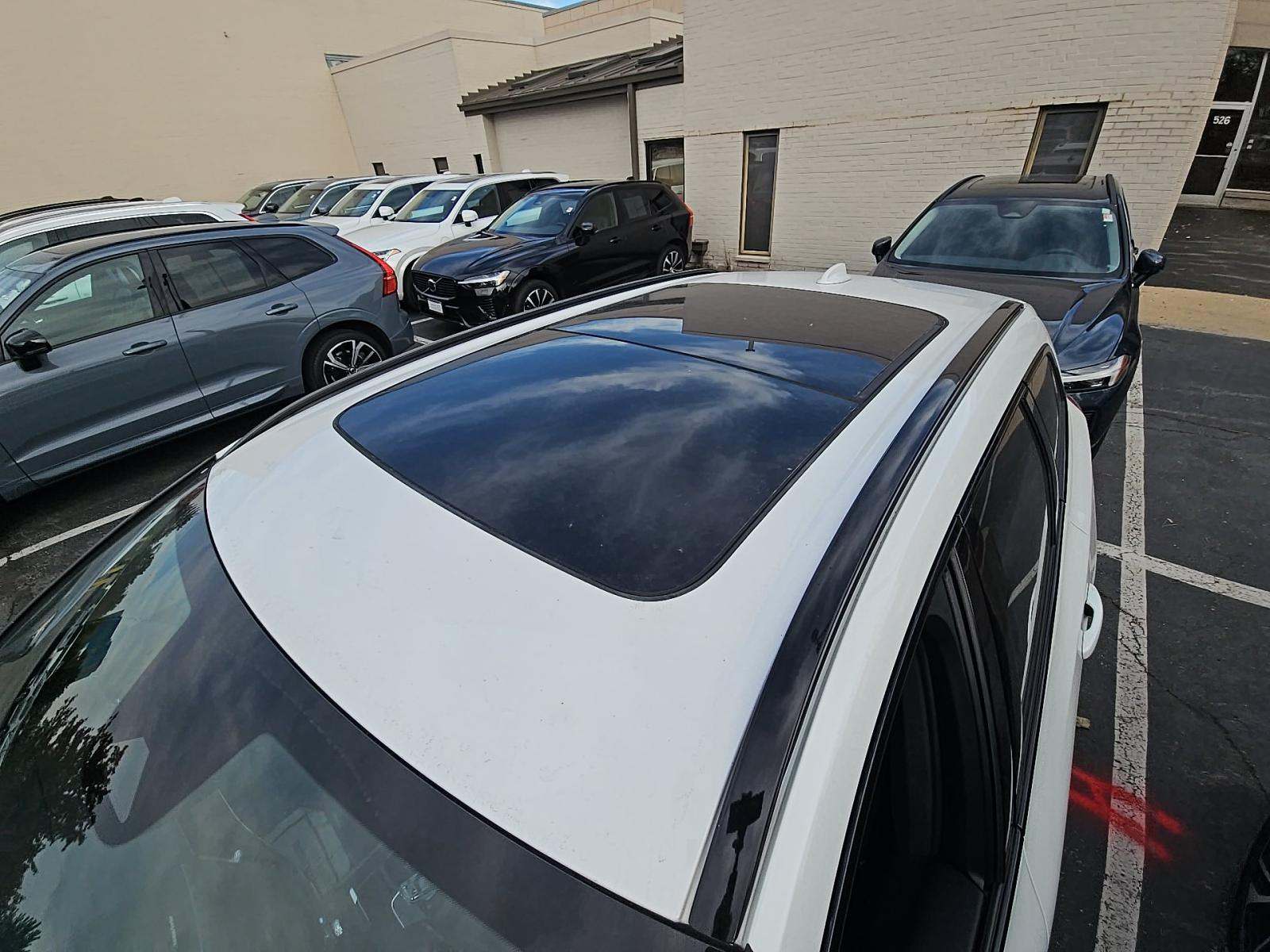 2024 Volvo XC60 Recharge T8 Ultimate AWD