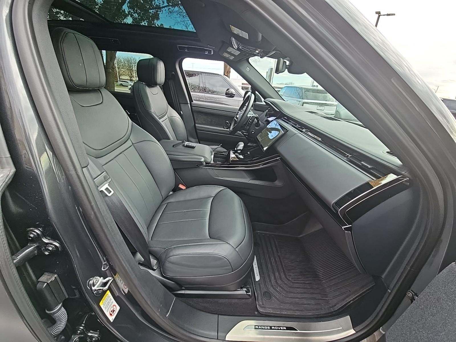 2025 Land Rover Range Rover Sport Dynamic SE AWD