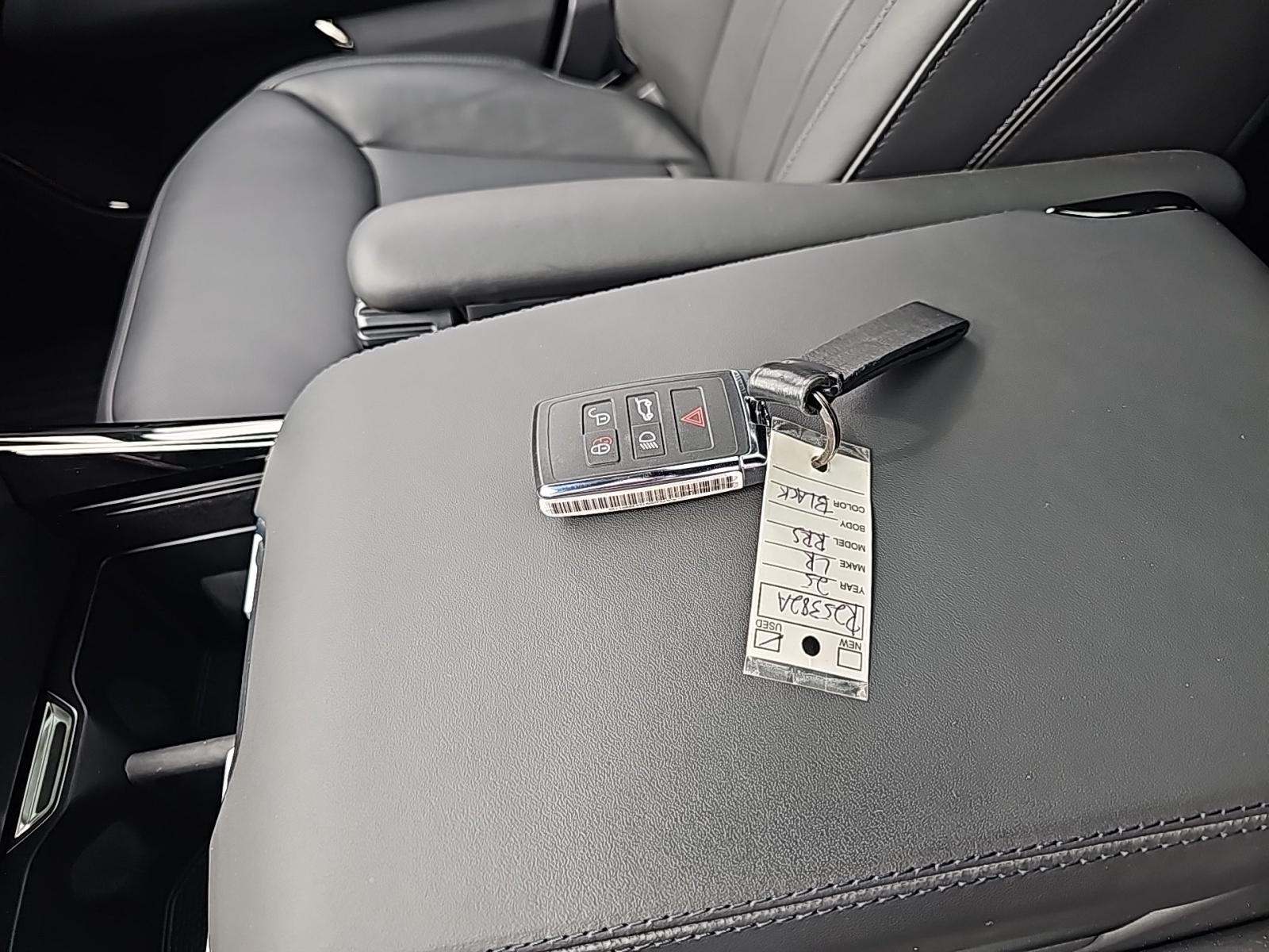 2025 Land Rover Range Rover Sport Dynamic SE AWD