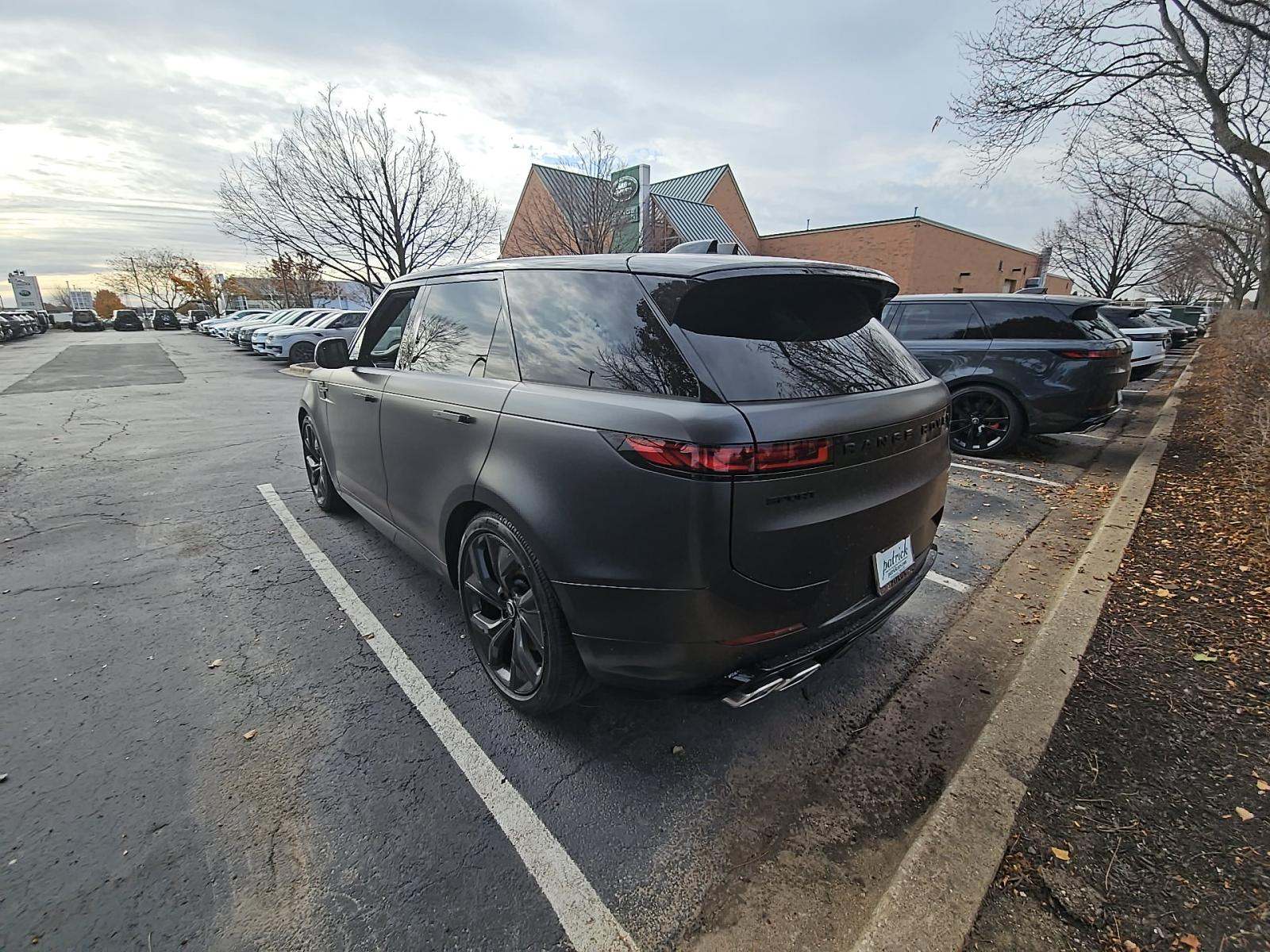 2025 Land Rover Range Rover Sport Dynamic SE AWD