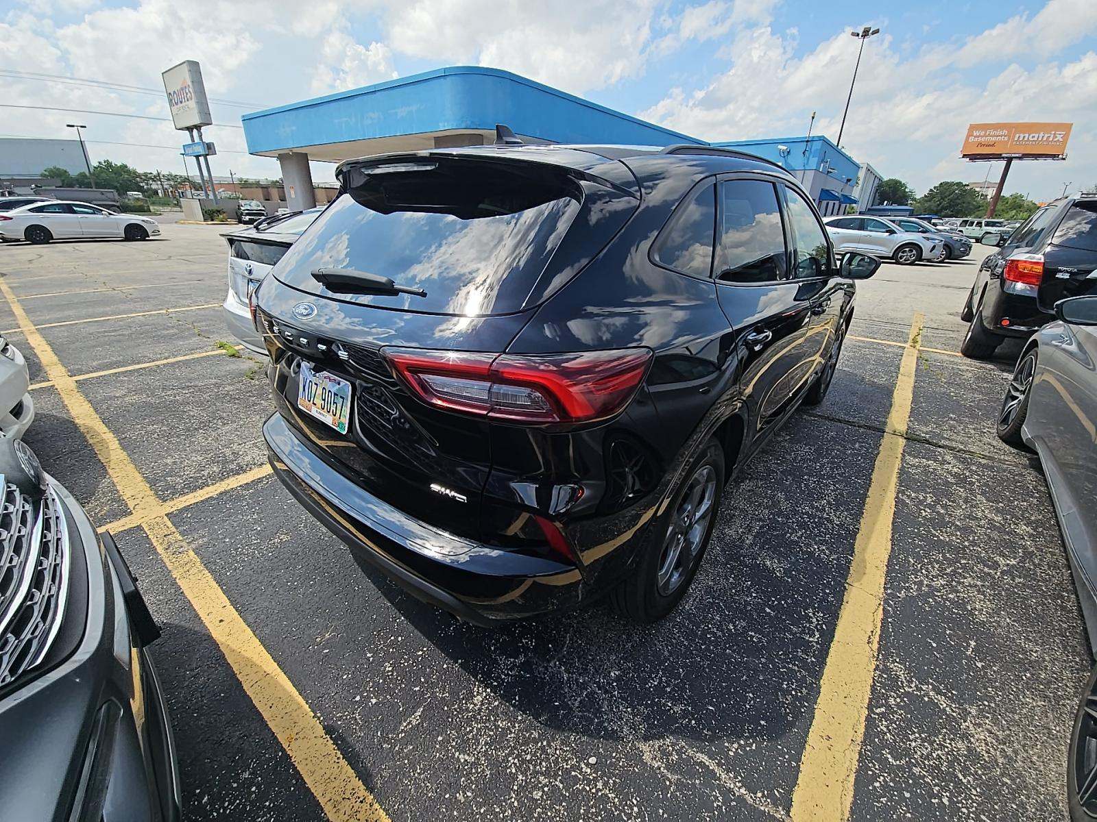 2023 Ford Escape ST-Line AWD