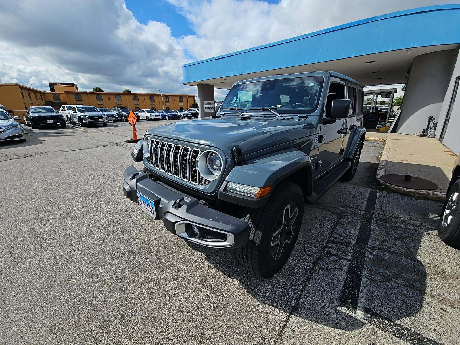 2024 Jeep Wrangler Sahara AWD