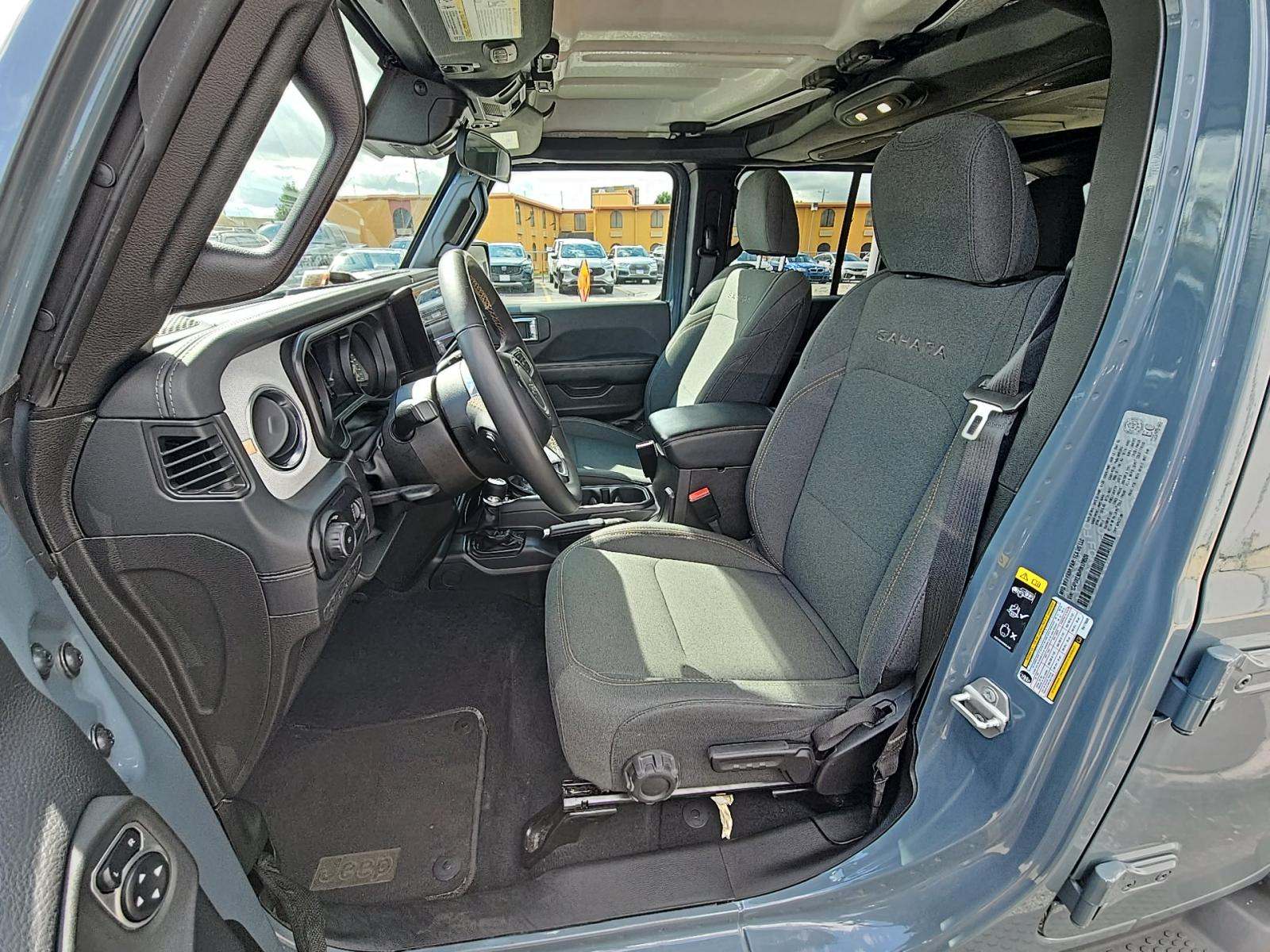 2024 Jeep Wrangler Sahara AWD