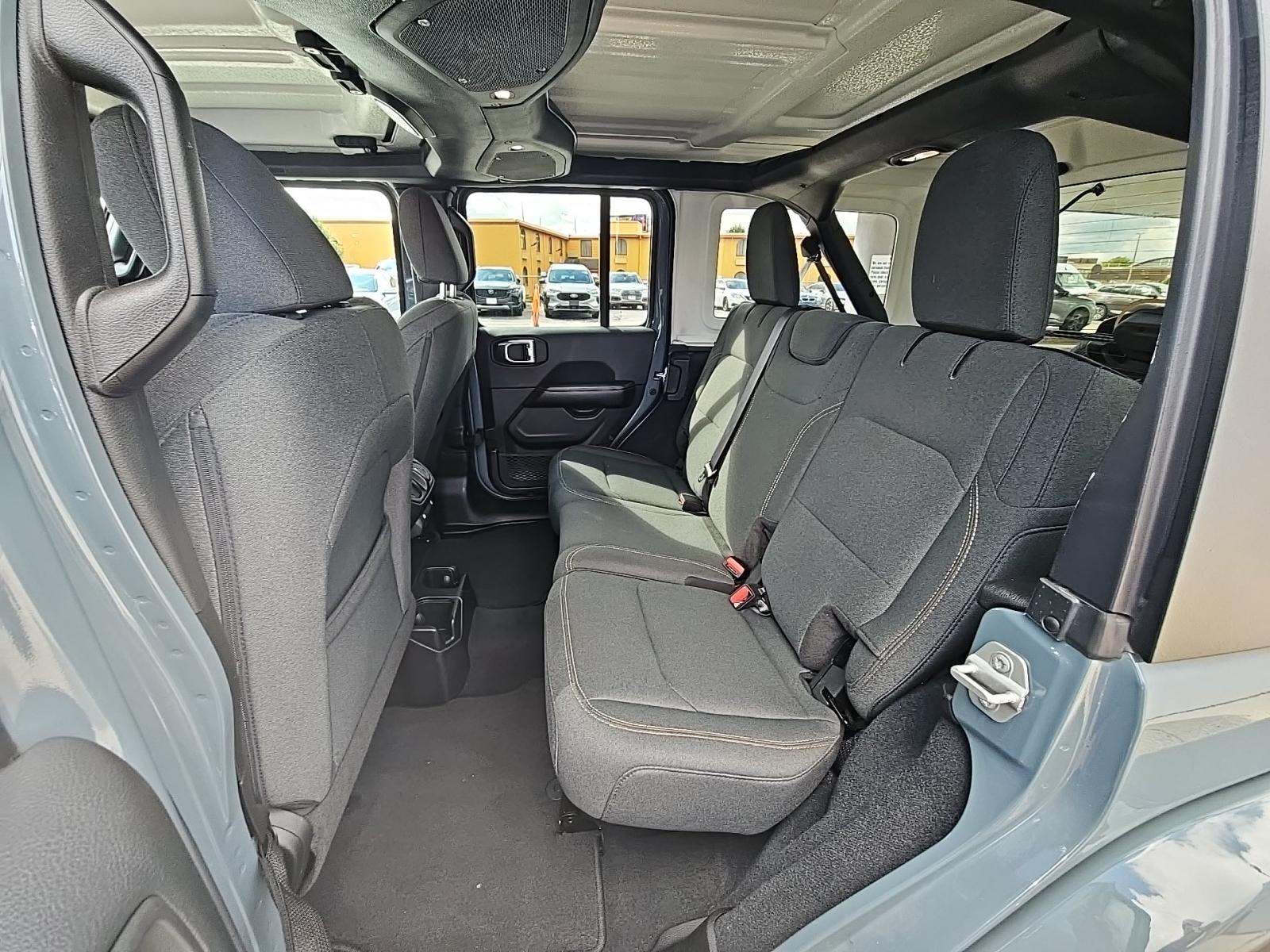 2024 Jeep Wrangler Sahara AWD