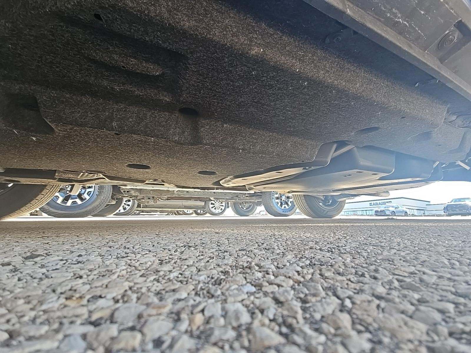 2022 Toyota Highlander Hybrid XLE AWD