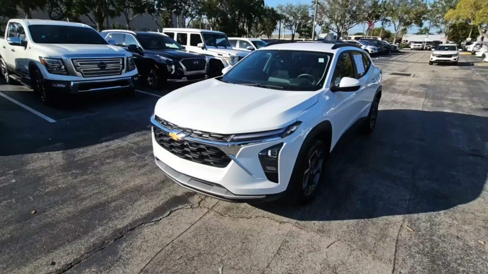 2025 Chevrolet Trax LT