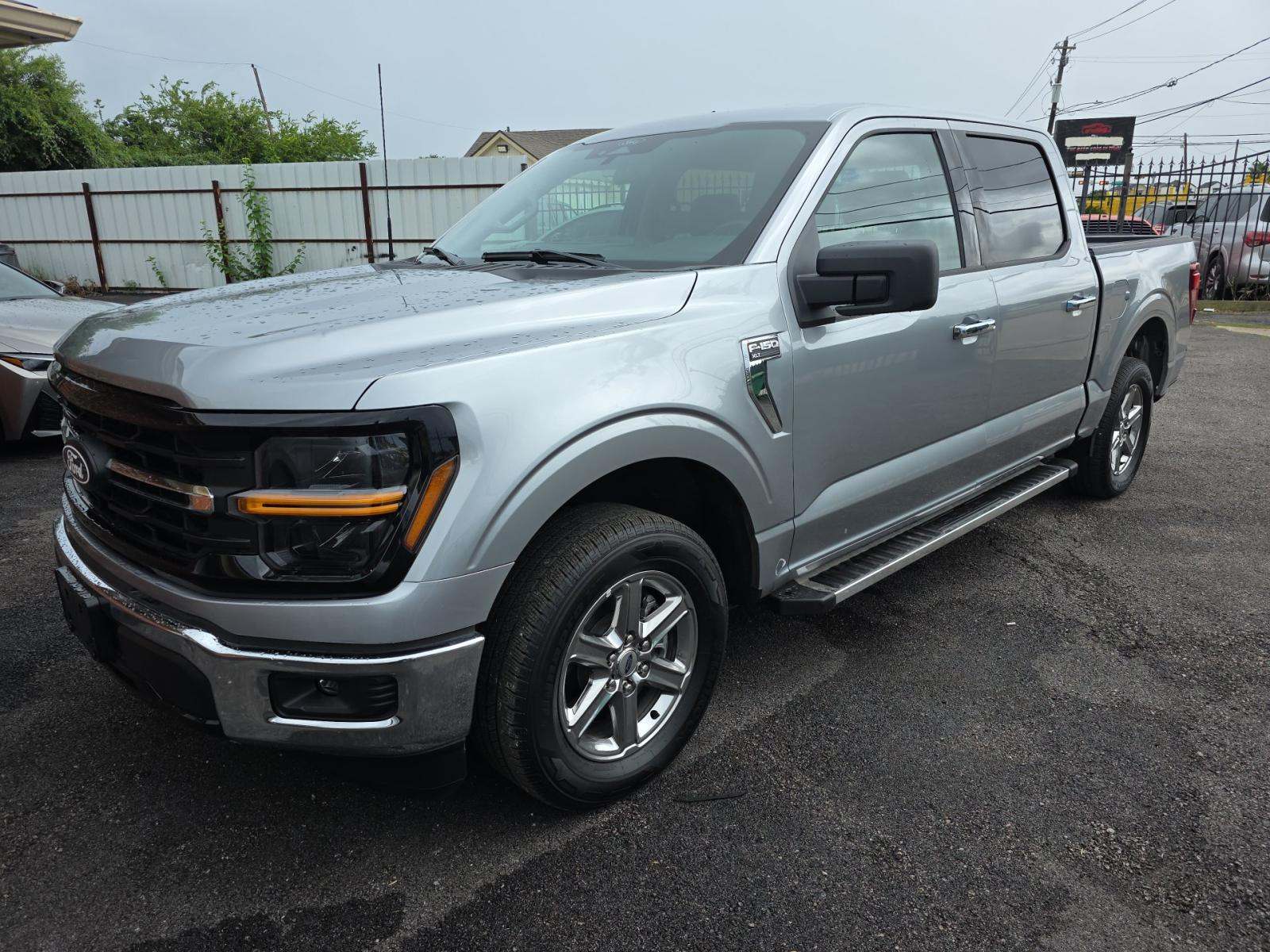 FORD F-150 - 1