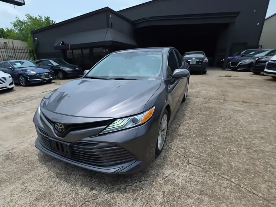 2018 Toyota Camry XLE FWD