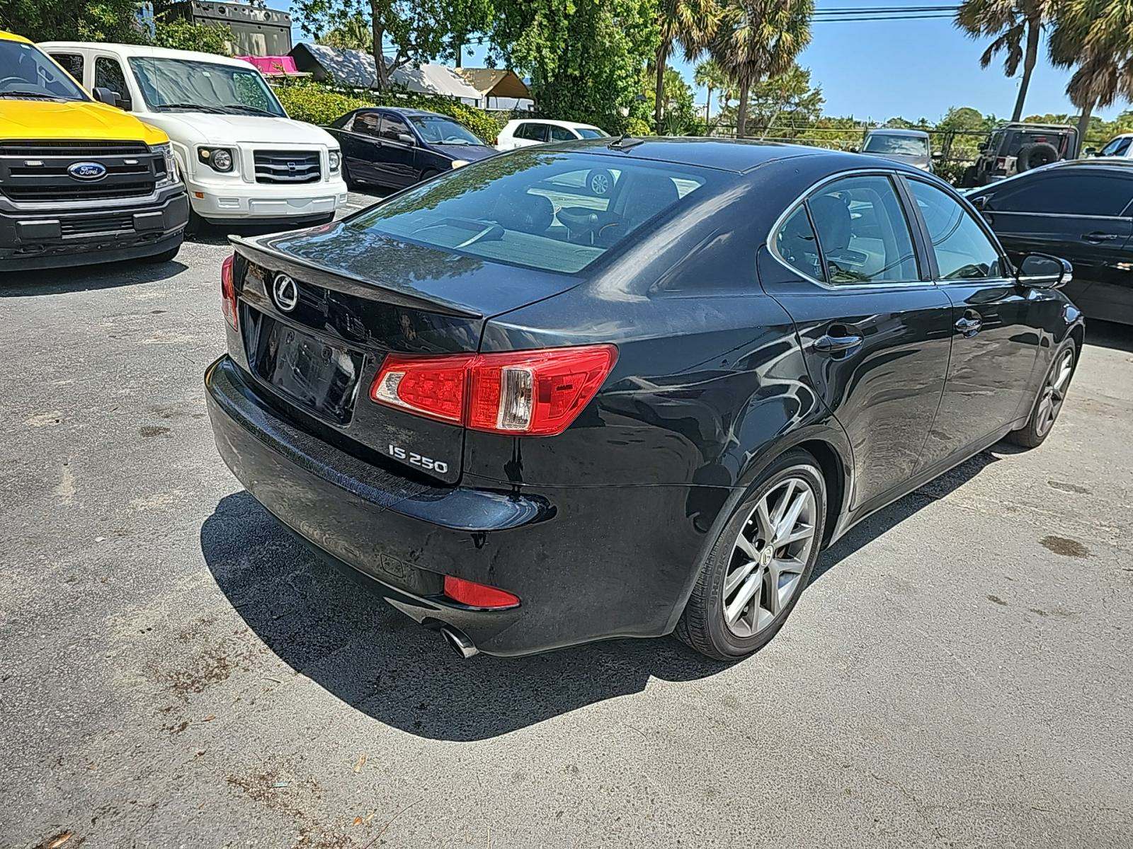 2013 Lexus IS IS 250 RWD