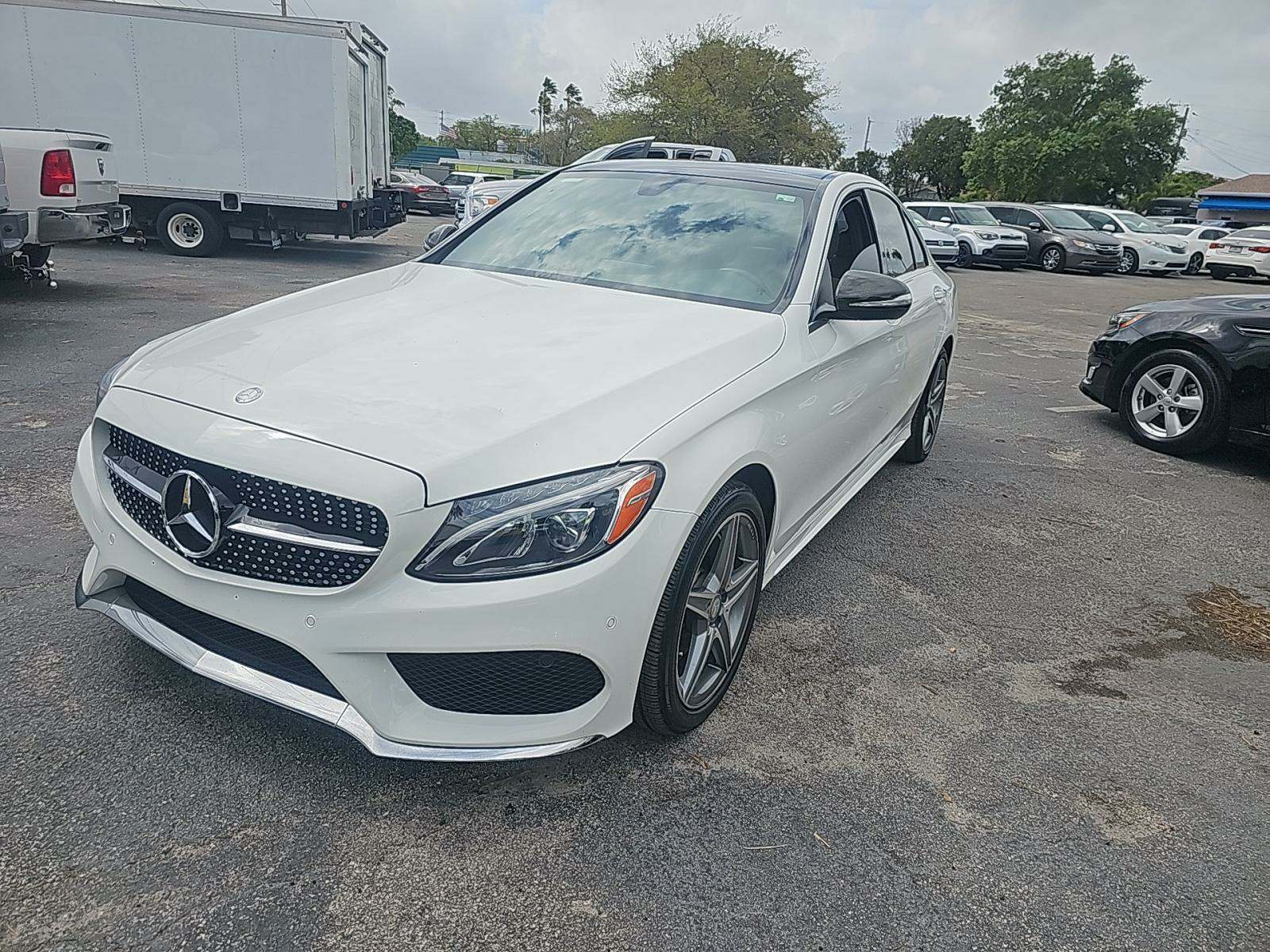 2015 Mercedes-Benz C 400 Sedan
