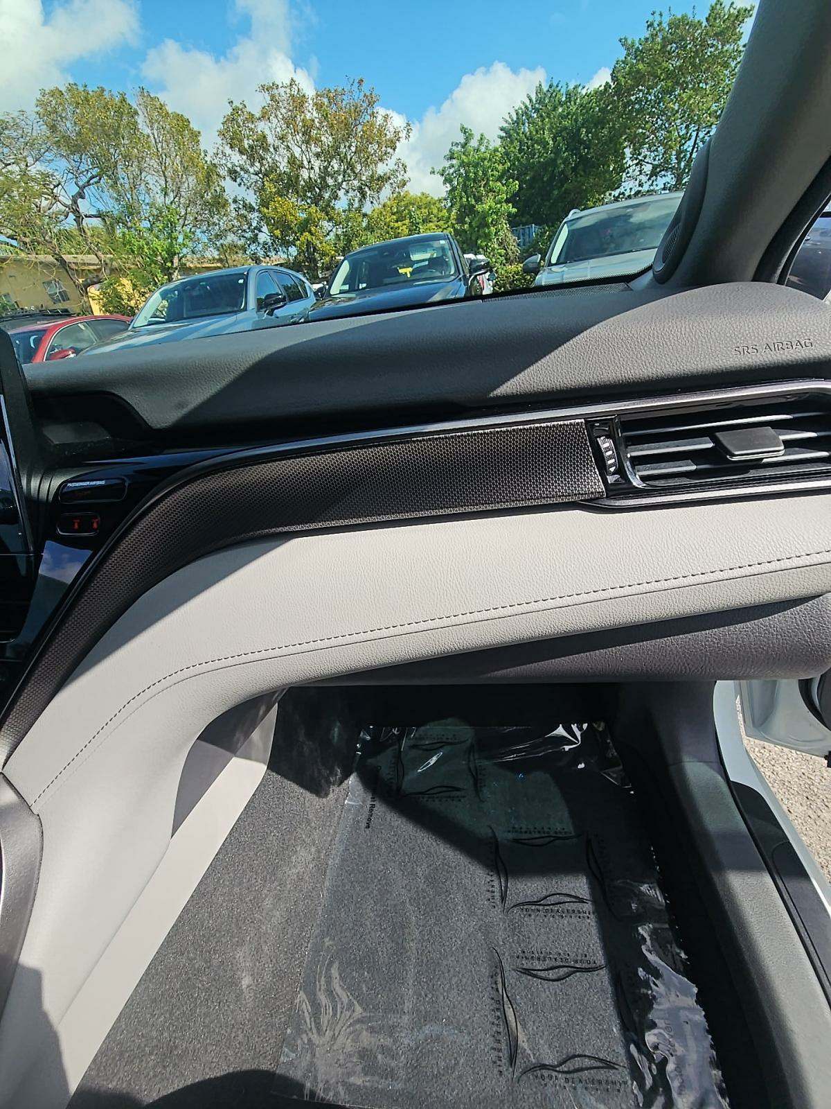 2021 Toyota Camry XSE FWD