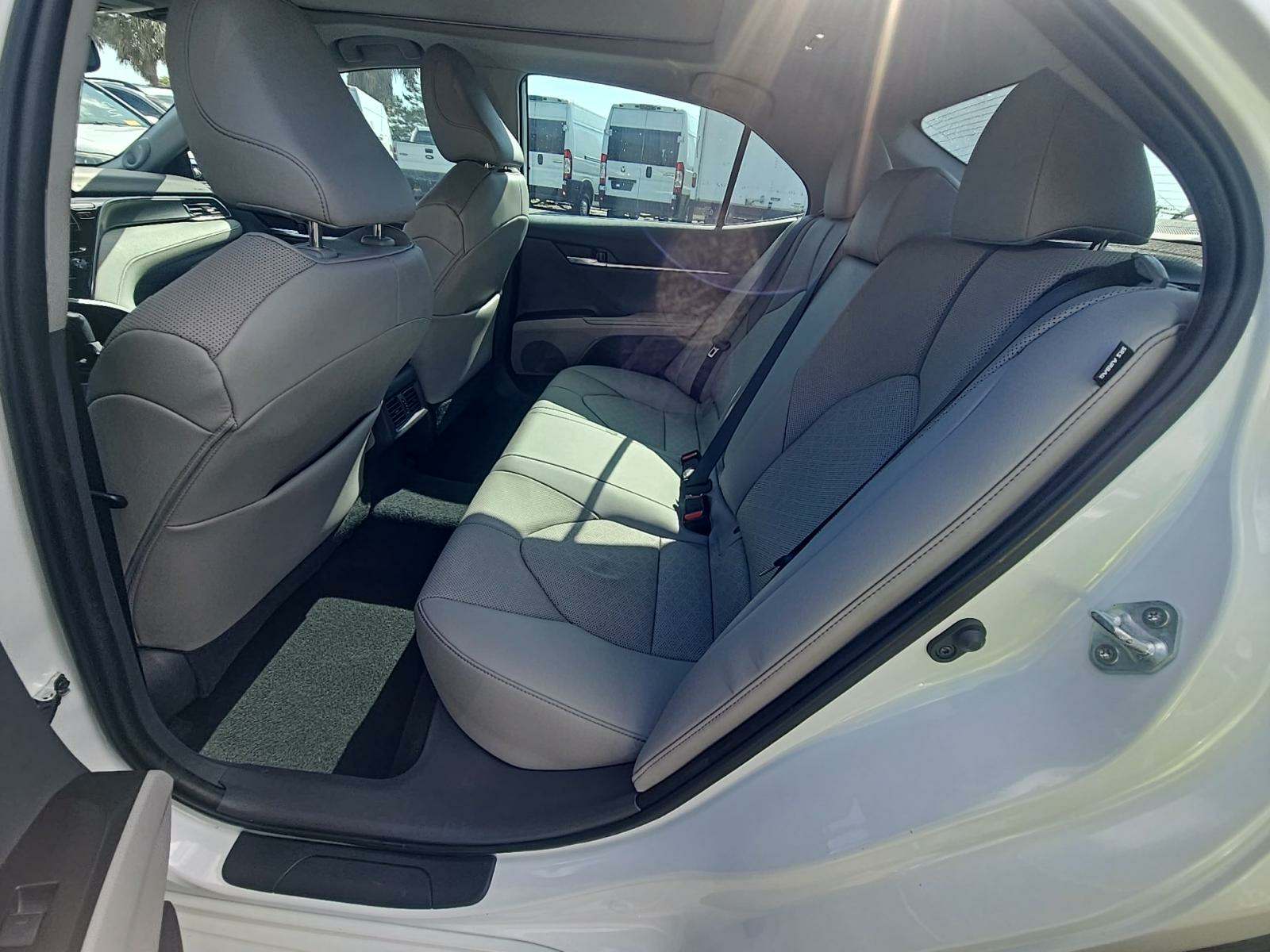 2021 Toyota Camry XSE FWD