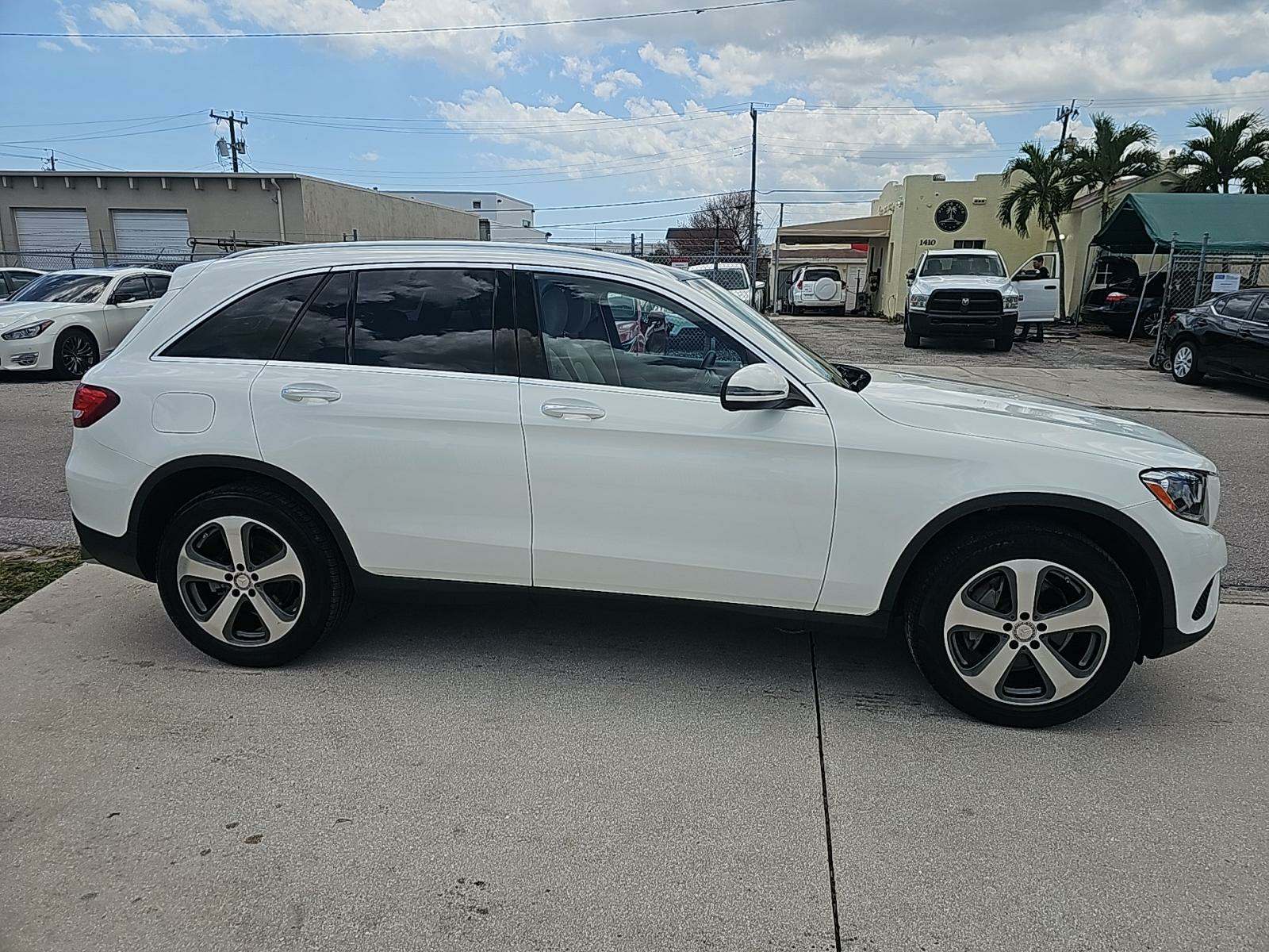 2016 Mercedes-Benz GLC GLC 300 AWD