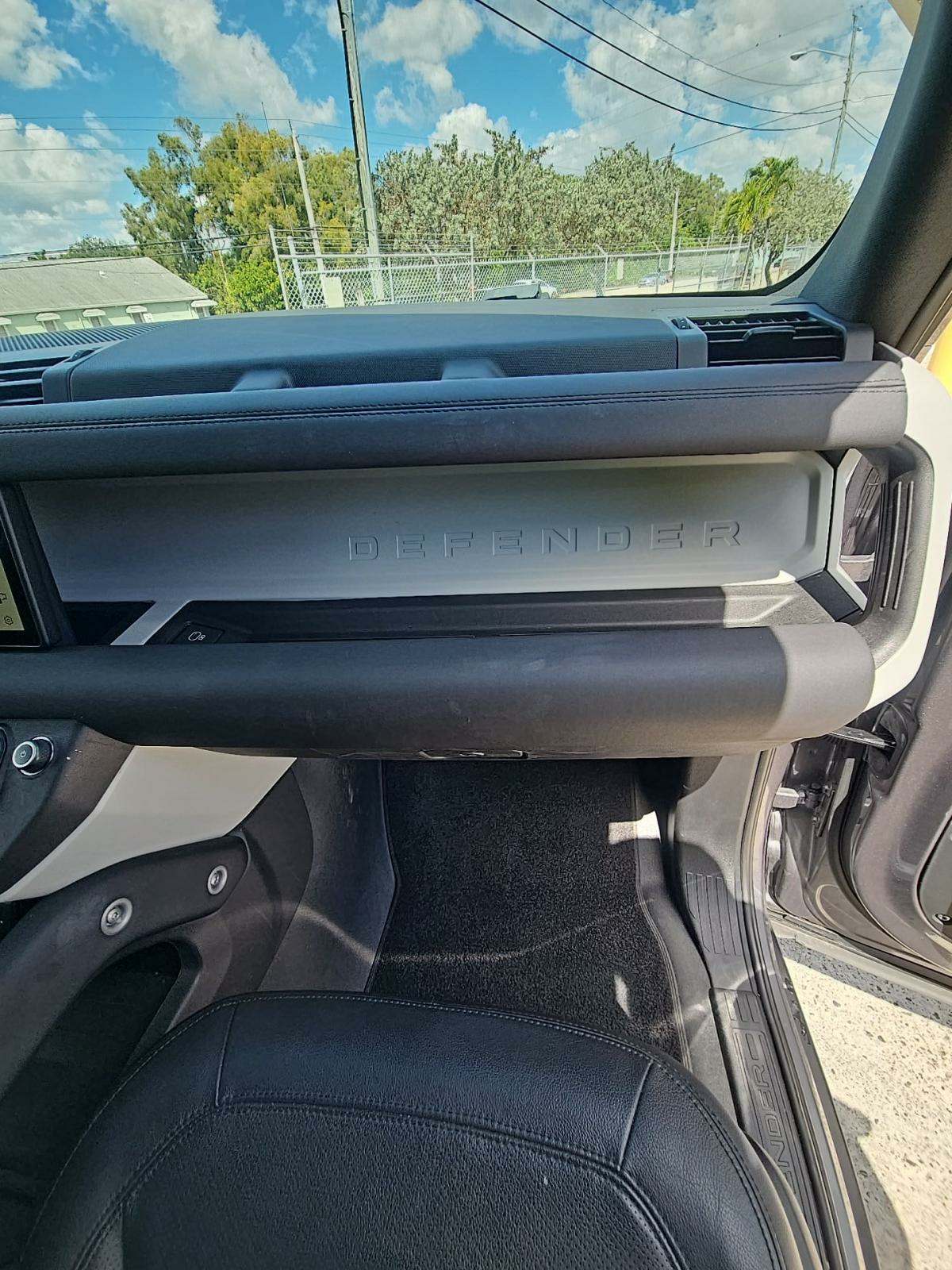 2024 Land Rover Defender 110 S AWD