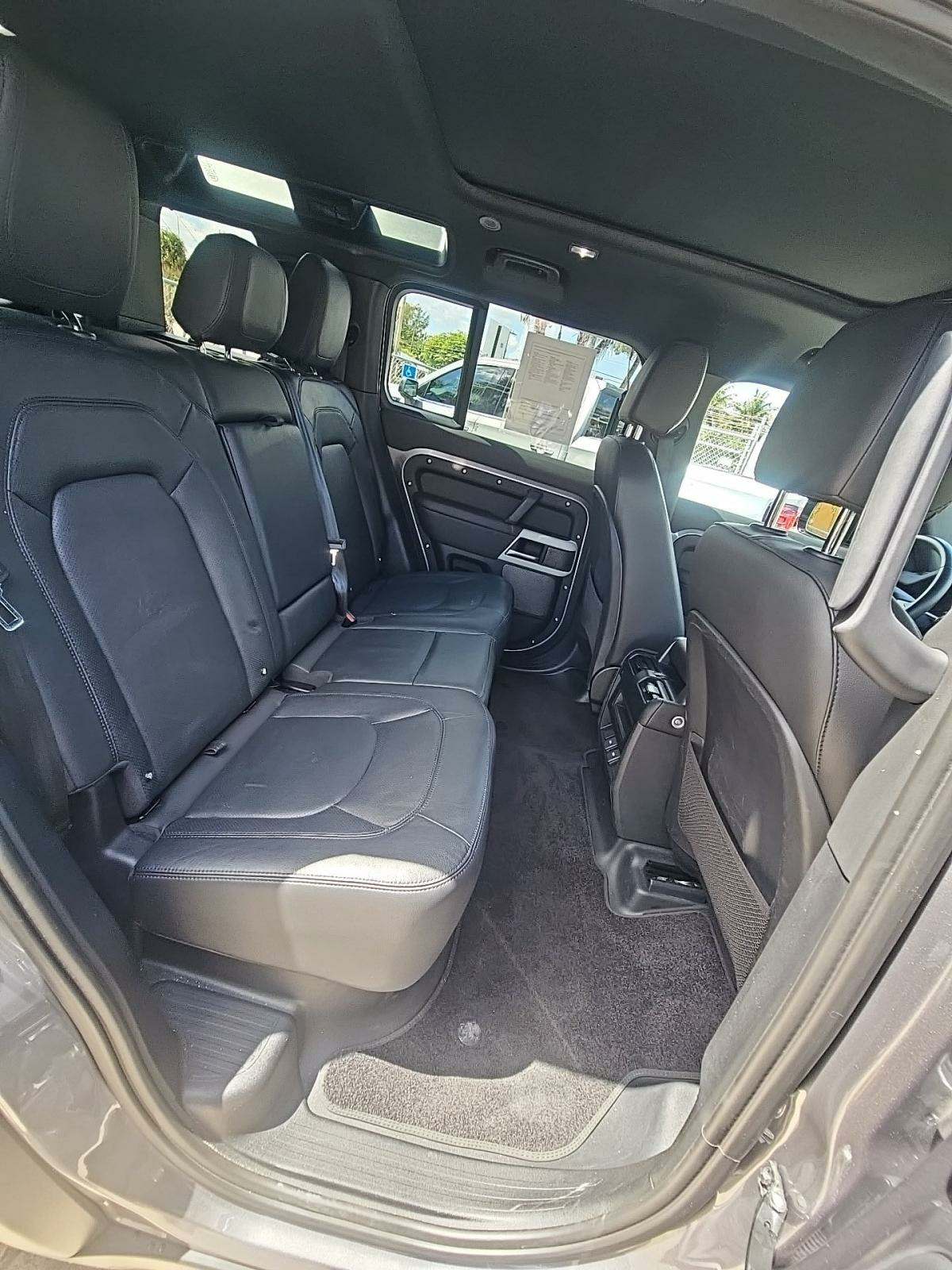 2024 Land Rover Defender 110 S AWD