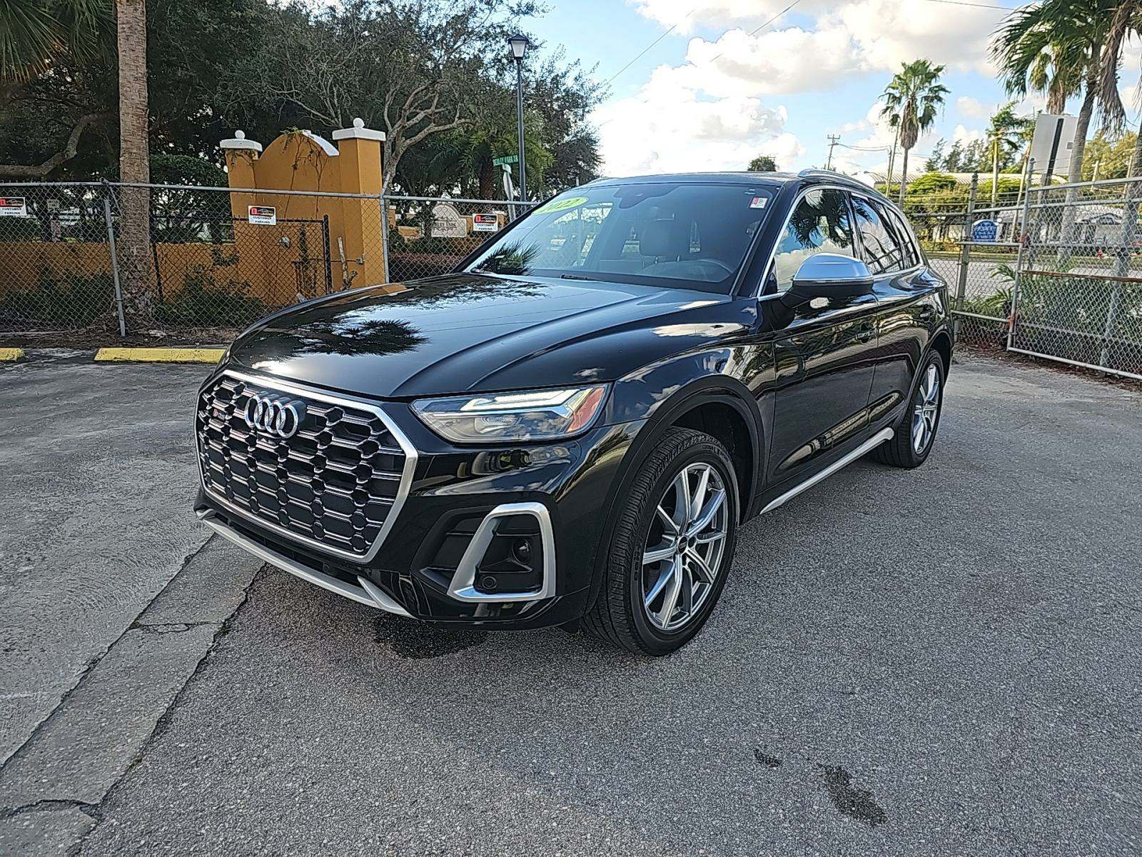 2022 Audi SQ5 Premium Plus