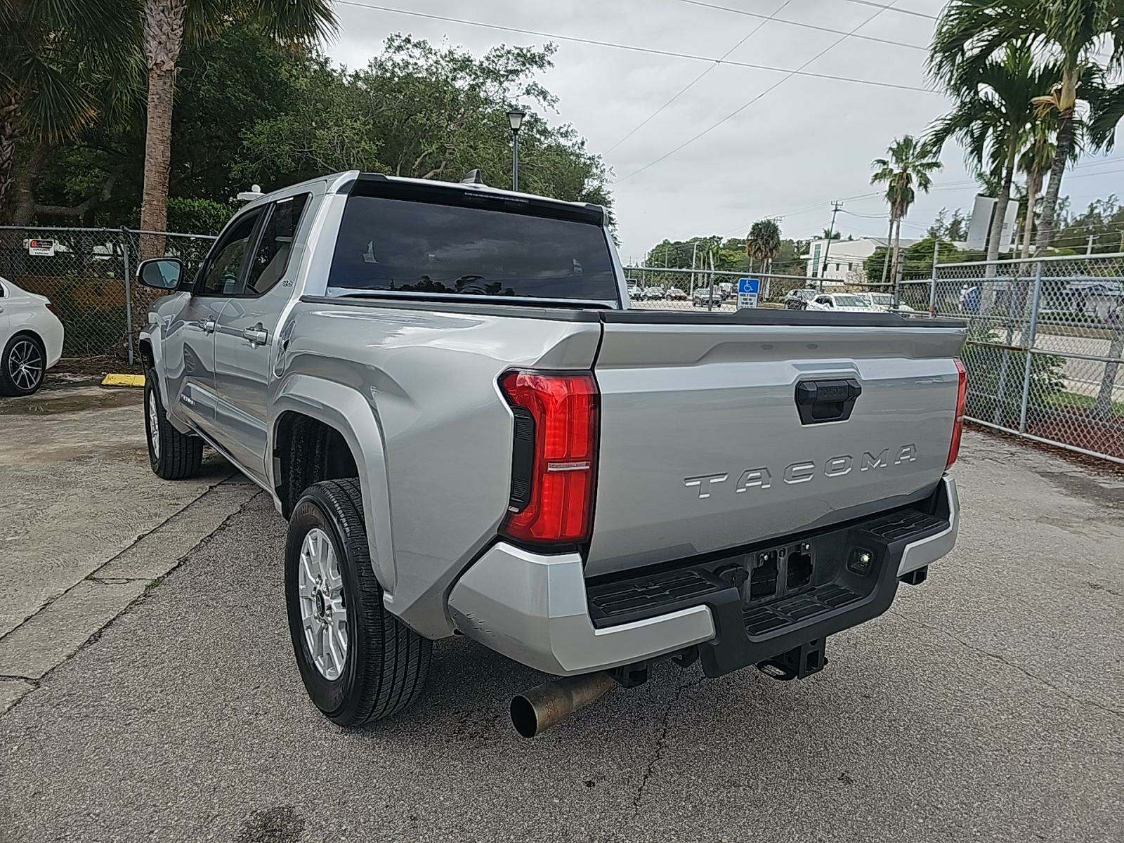 2024 Toyota Tacoma SR5 RWD