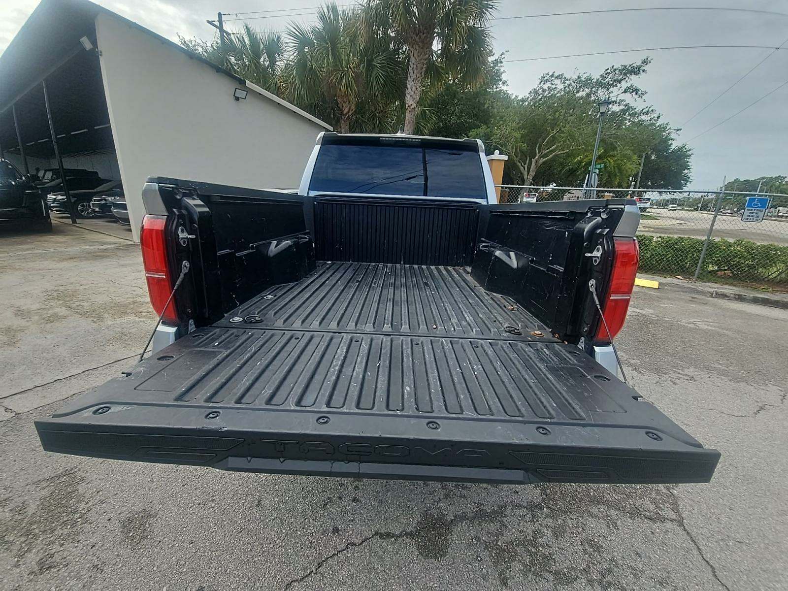 2024 Toyota Tacoma SR5 RWD