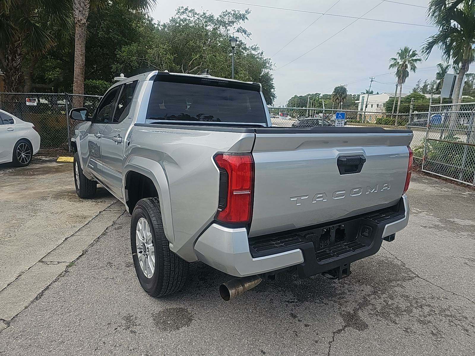 2024 Toyota Tacoma SR5 RWD