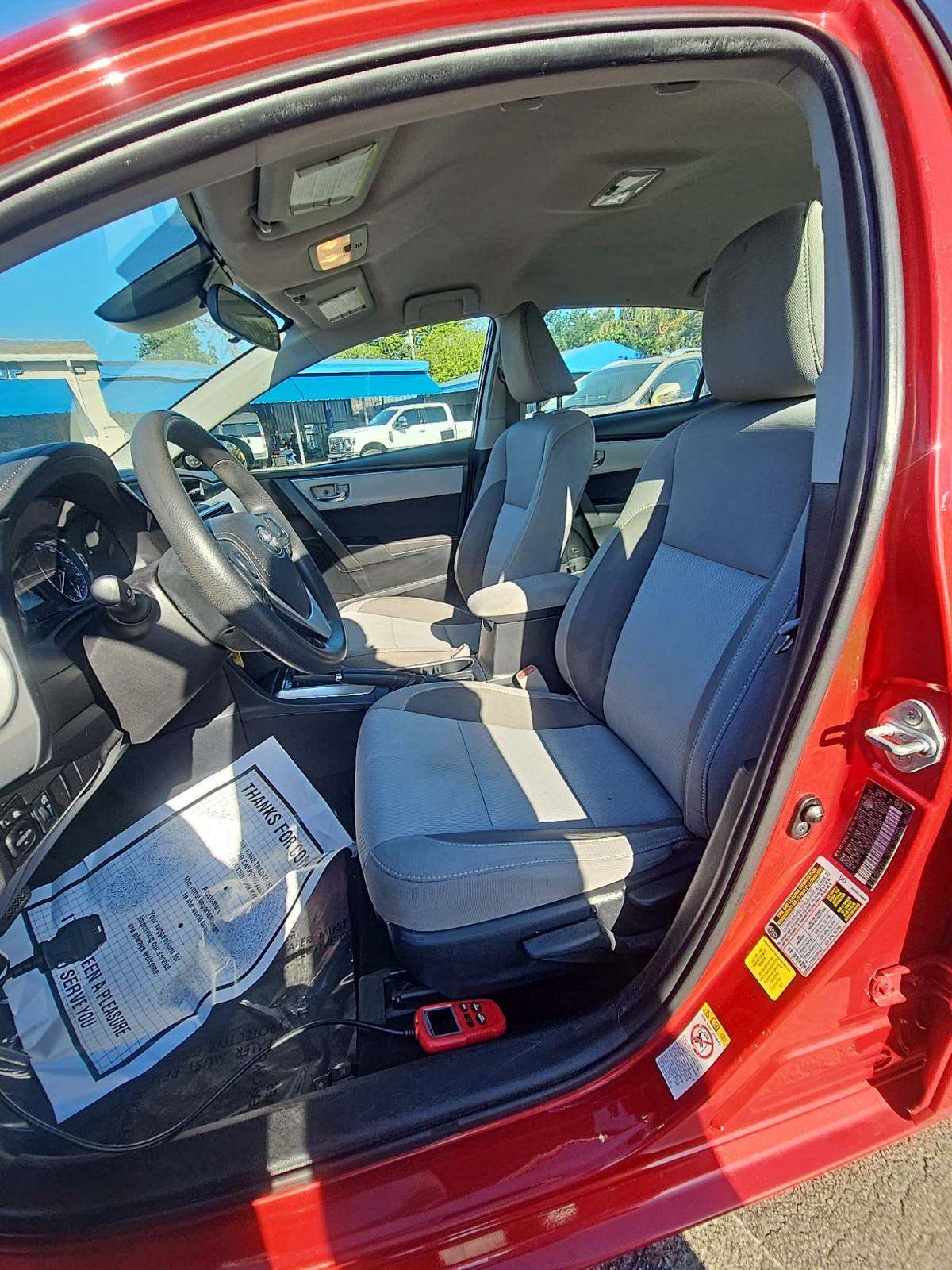 2018 Toyota Corolla LE FWD