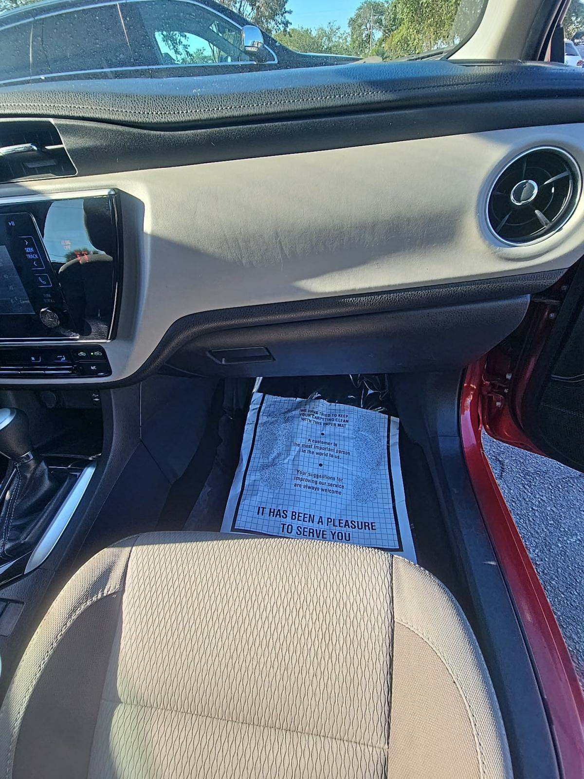 2018 Toyota Corolla LE FWD