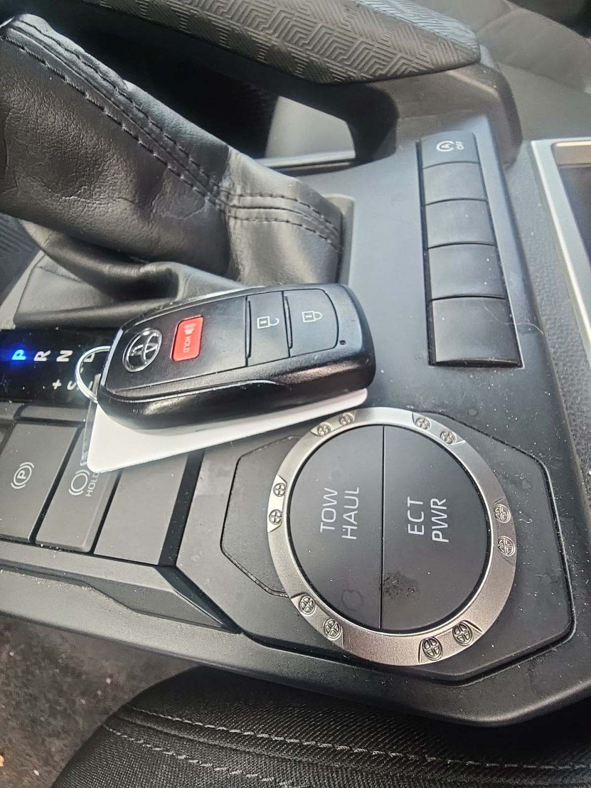 2024 Toyota Tacoma SR5 RWD