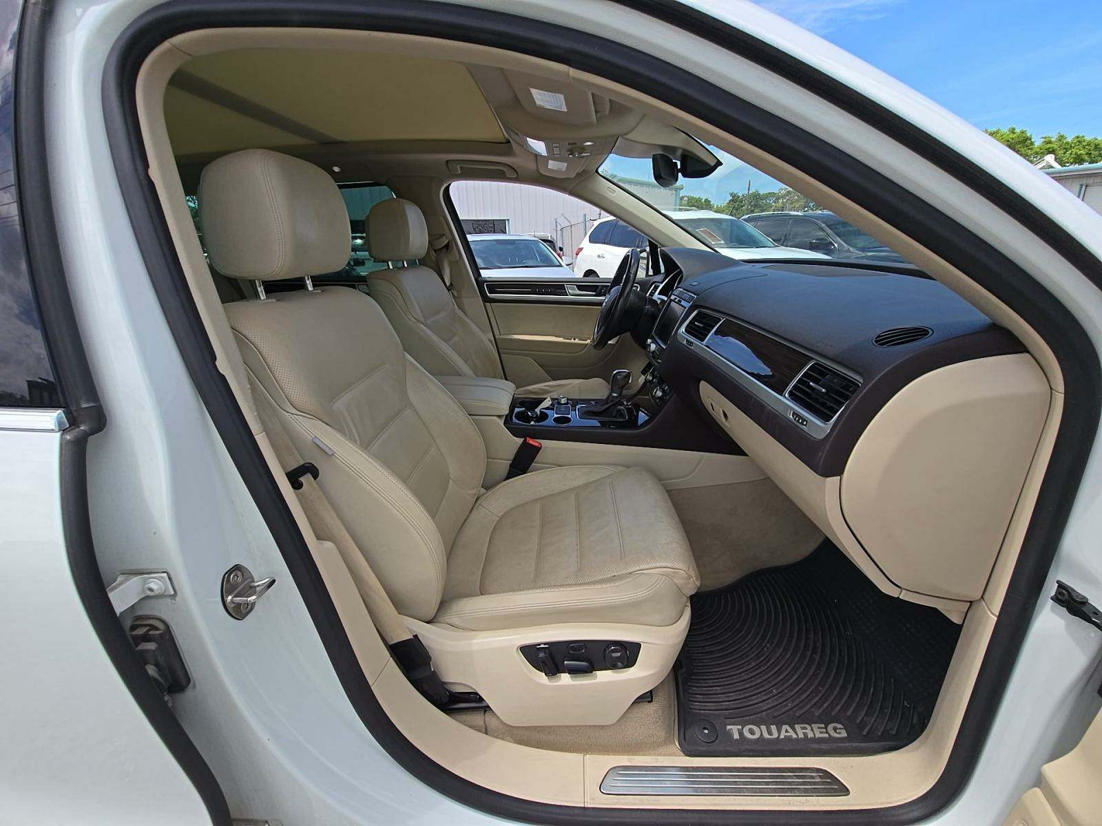 2017 Volkswagen Touareg 3.6L Executive AWD